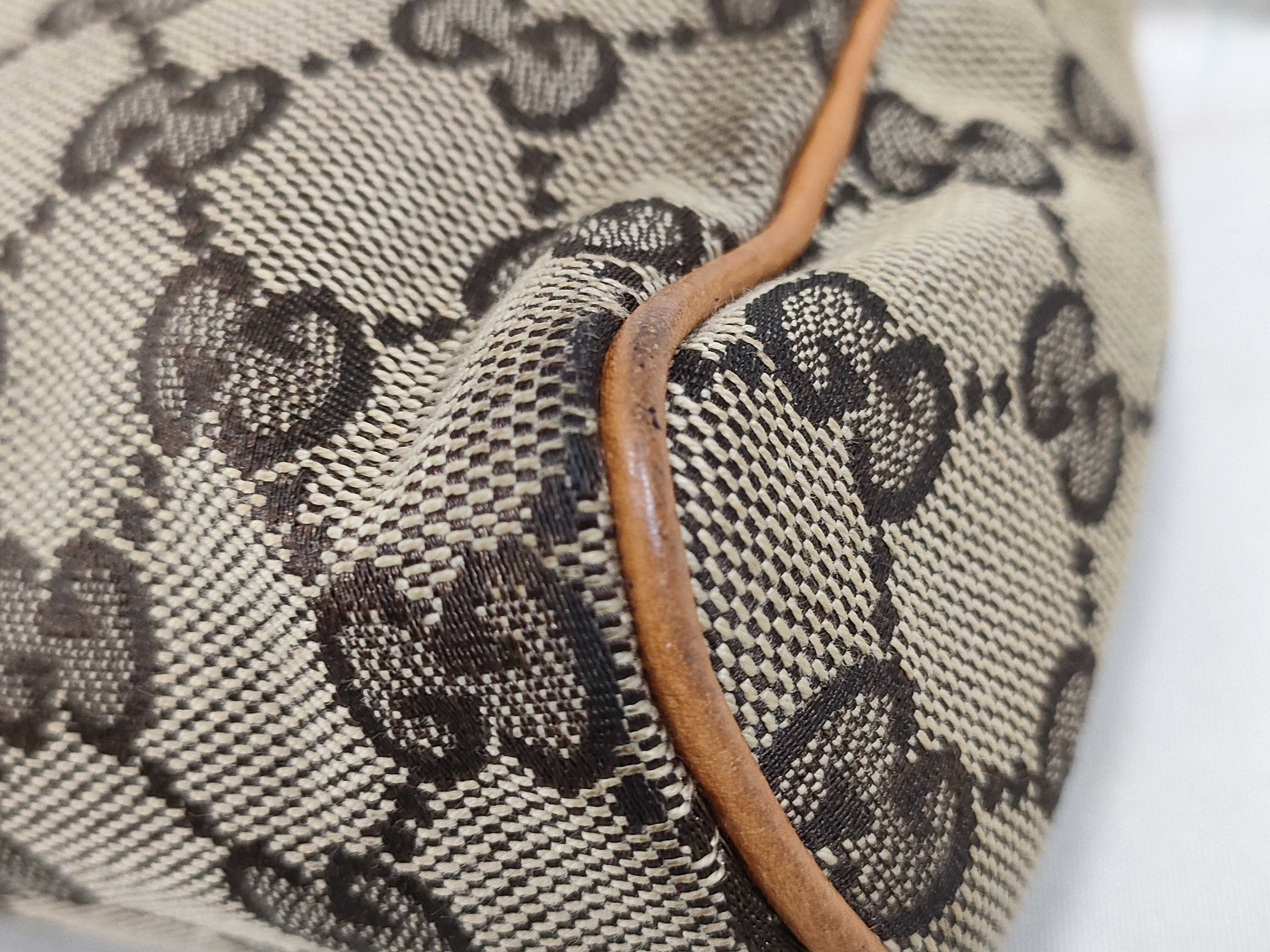 GG Canvas Shoulder Bag (002058) — view 8