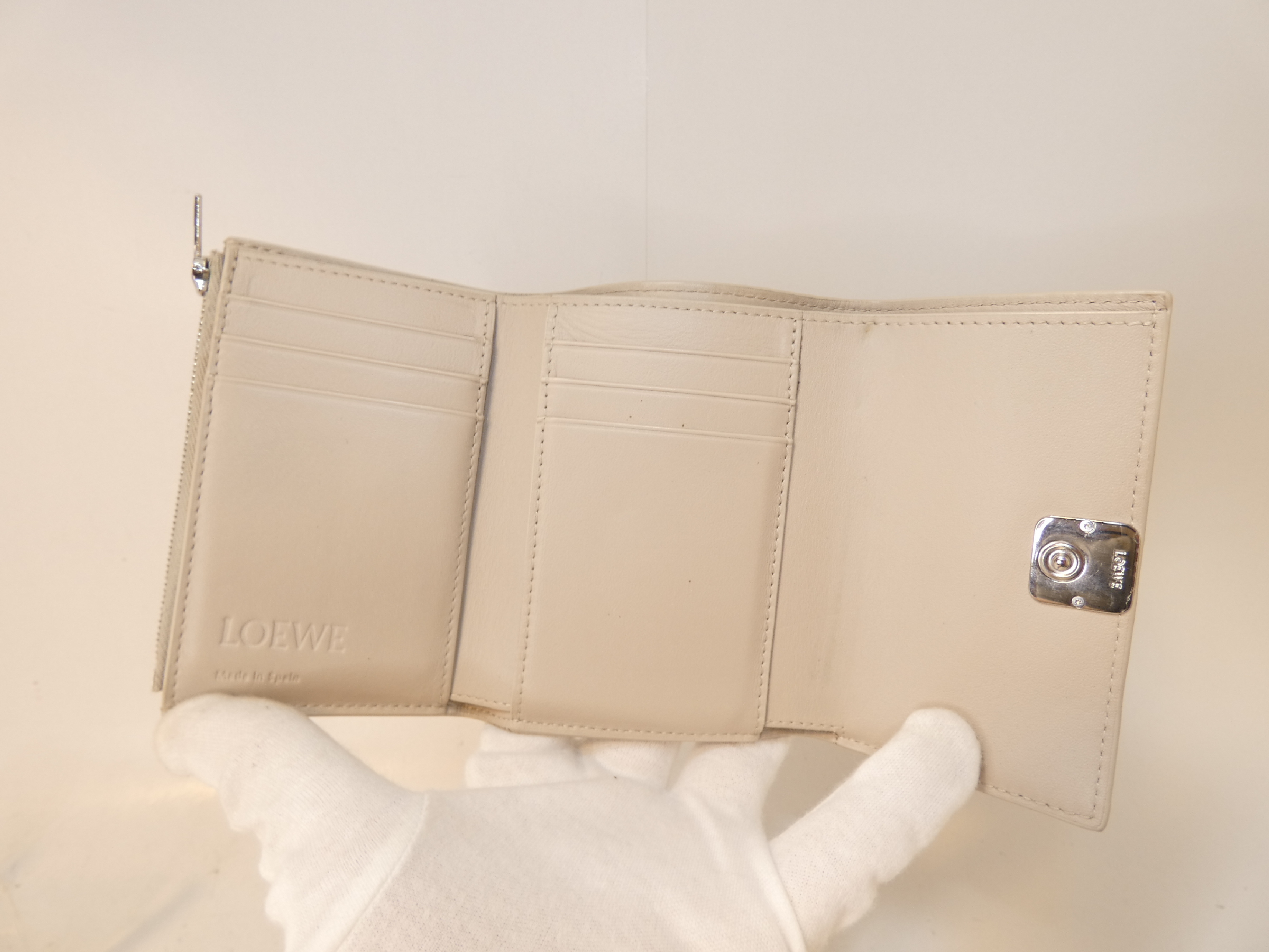 Anagram Leather Folding Wallet — view 9