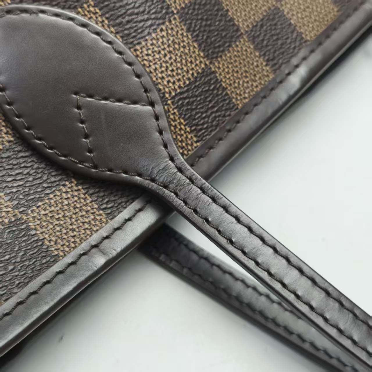 【*Shipped from: China*】LOUIS VUITTON PU Handbag — view 15