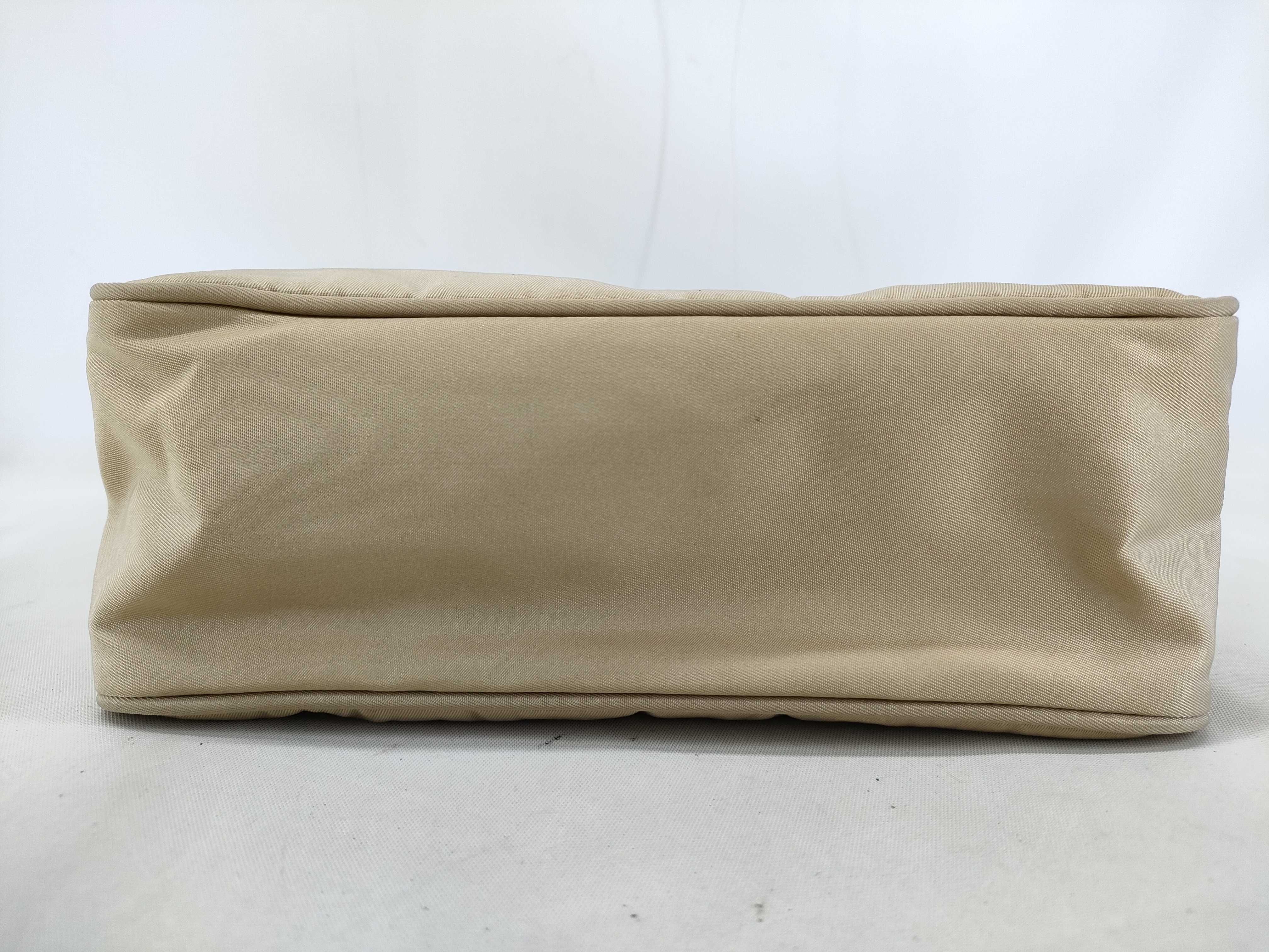 Nylon / Handbag / Nylon Handbag — view 3