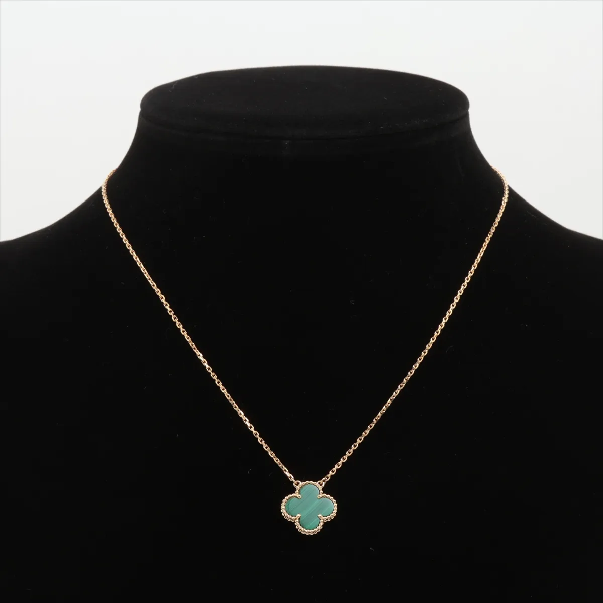 Vintage Alhambra Malachite Necklace 750(YG) 5.4g JE714538 Minor stone scratches — view 5