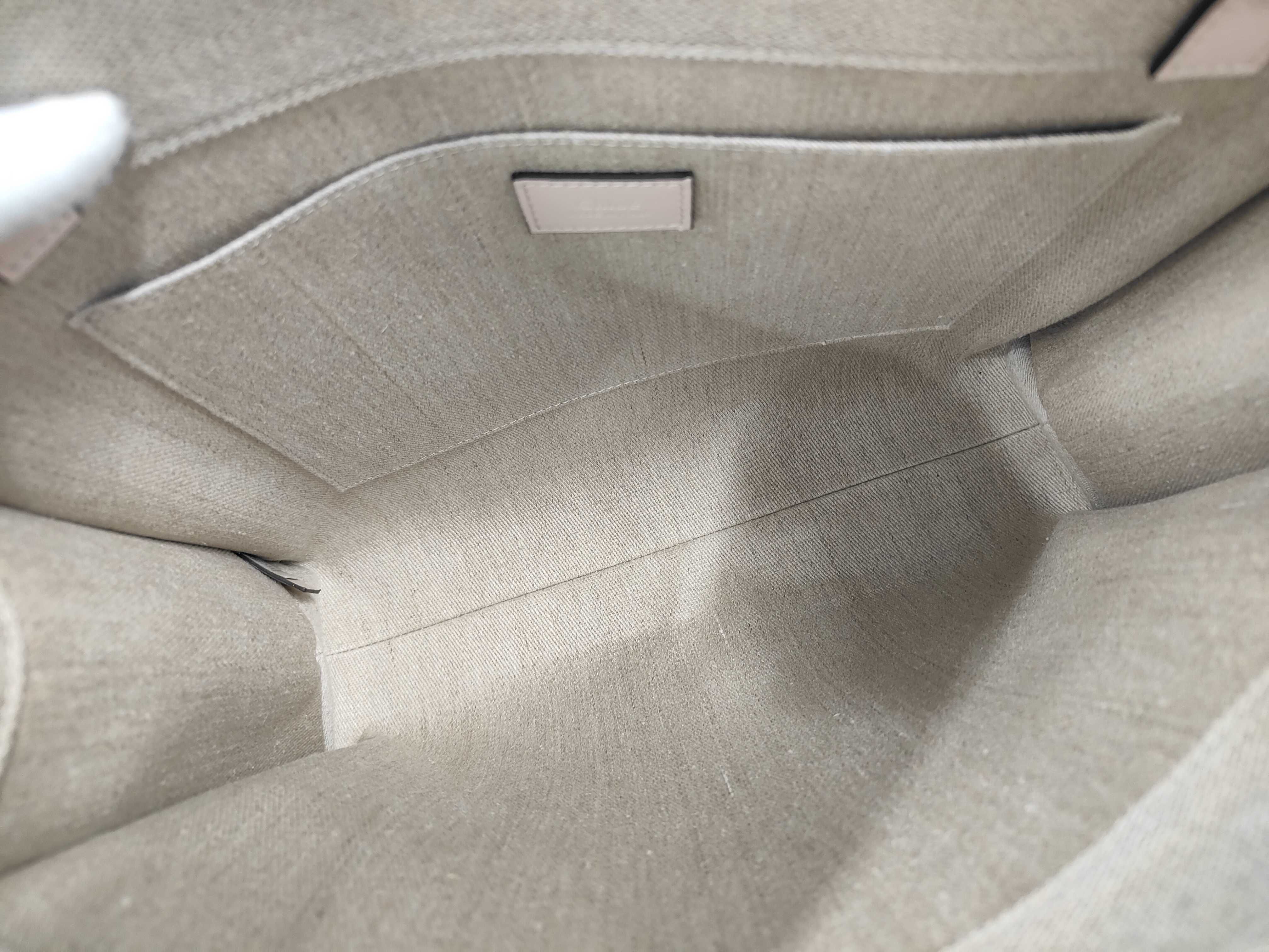 Chloe Woody MM Shoulder Bag — view 7