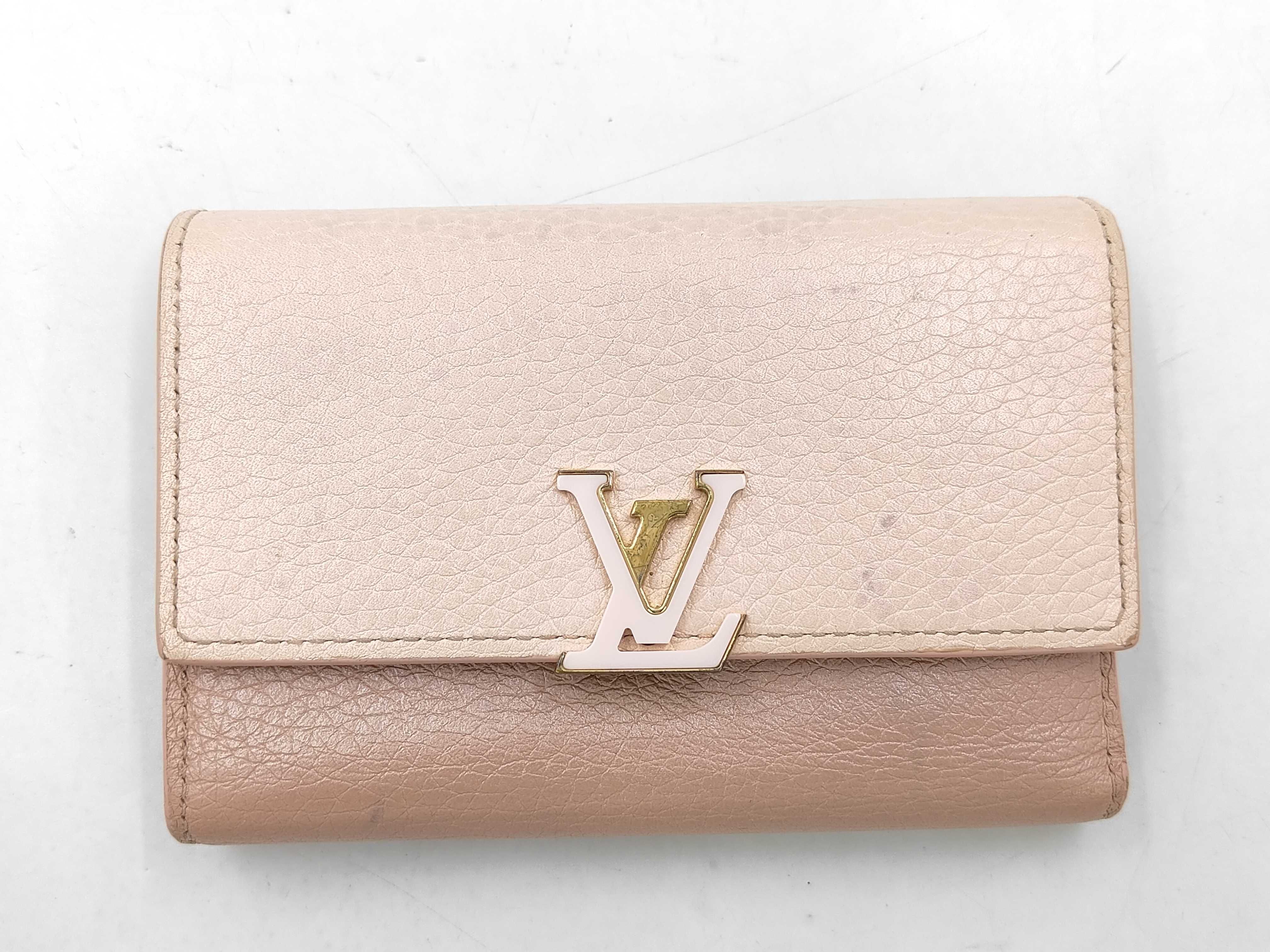 Capucines Compact Pink Wallet