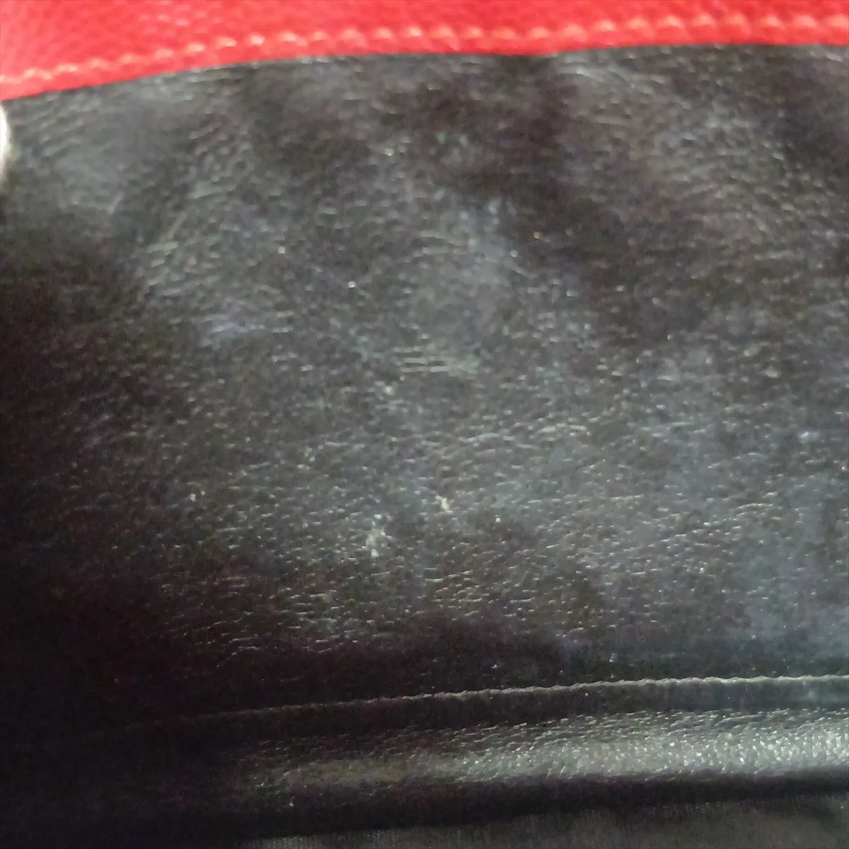 Cassandra 377828 Leather Chain Wallet Red — view 14