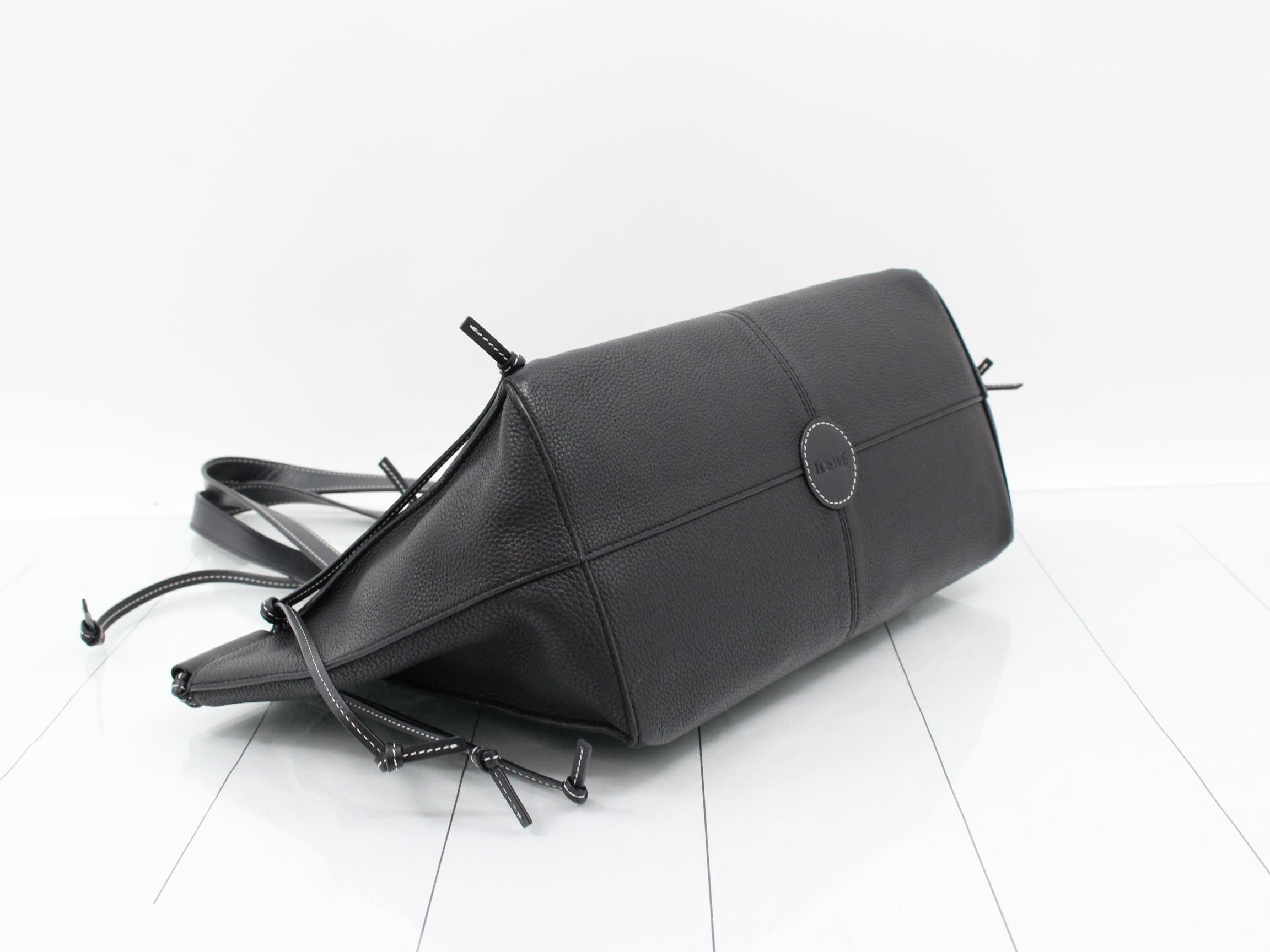 Cushion tote leather tote bag black — view 5