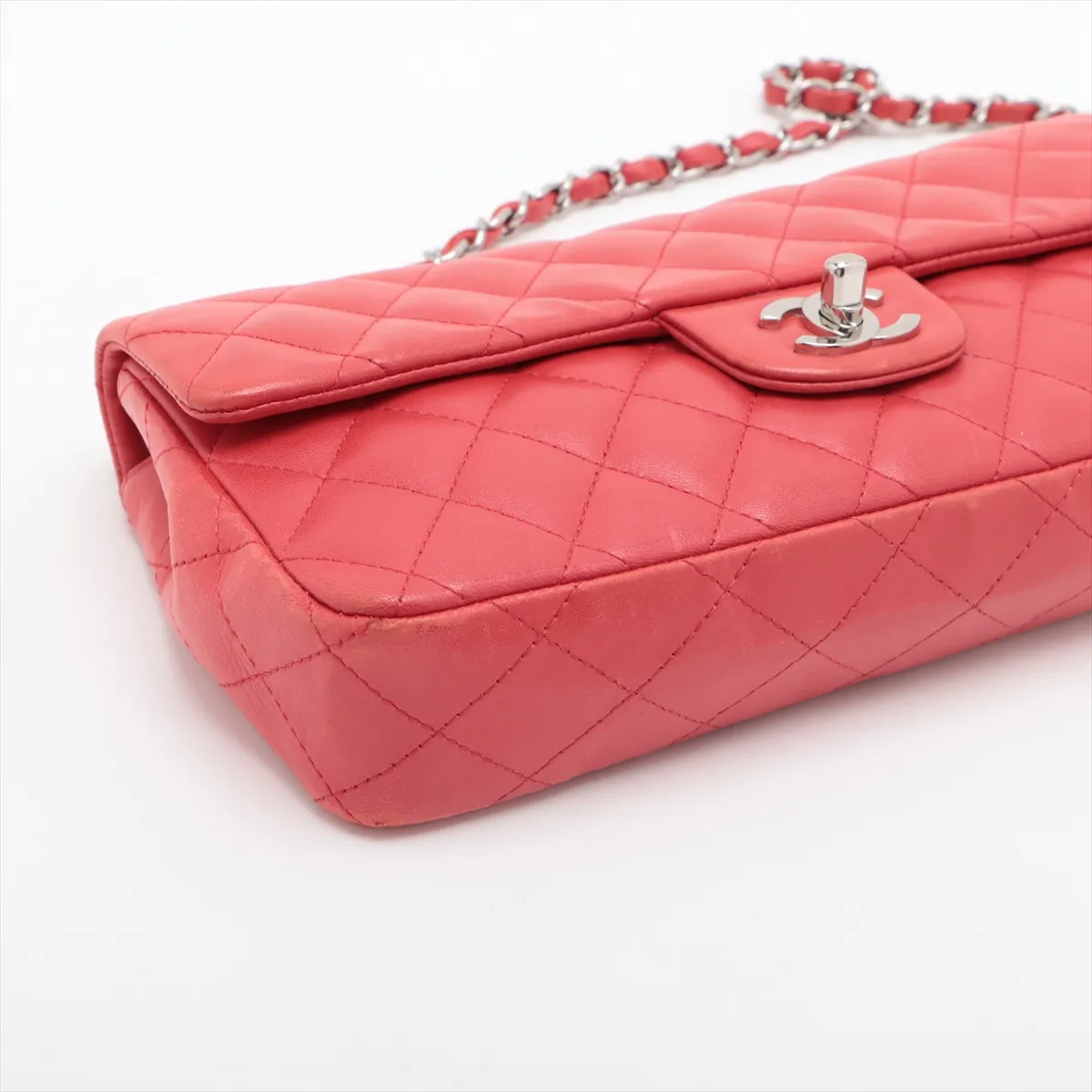 Matelasse Lambskin Chain Shoulder Bag Red Silver Hardware 10029934 10s — view 4