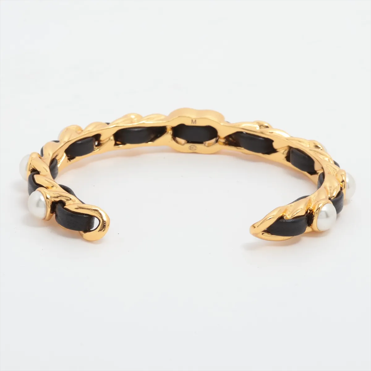 Coco Mark Turnlock Bangle M GP x Faux Pearl x Leather Gold x Black — view 2