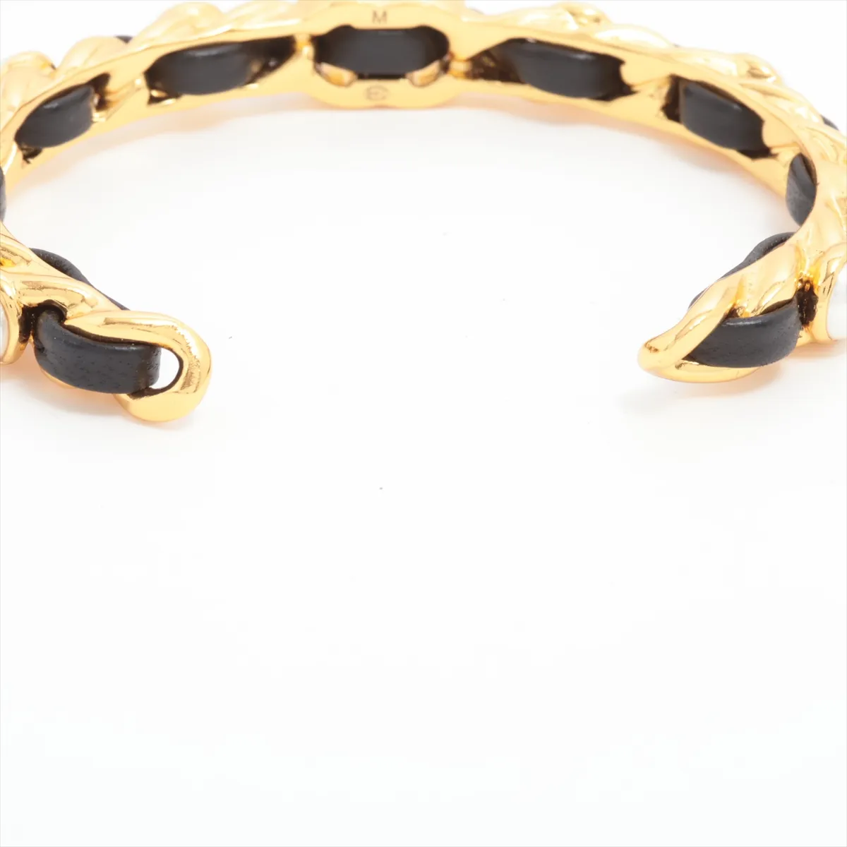 Coco Mark Turnlock Bangle M GP x Faux Pearl x Leather Gold x Black — view 5