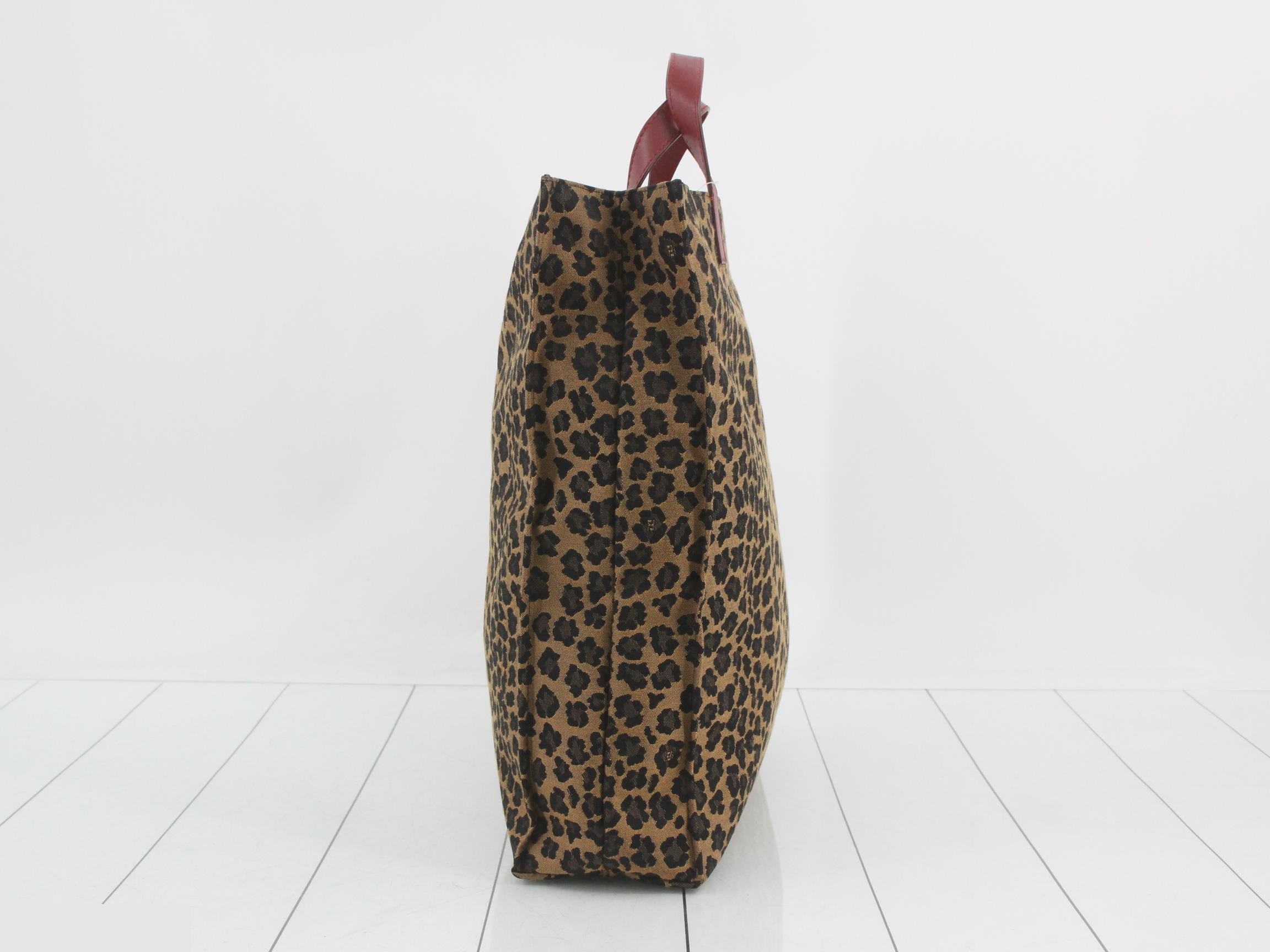 Leopard — view 3