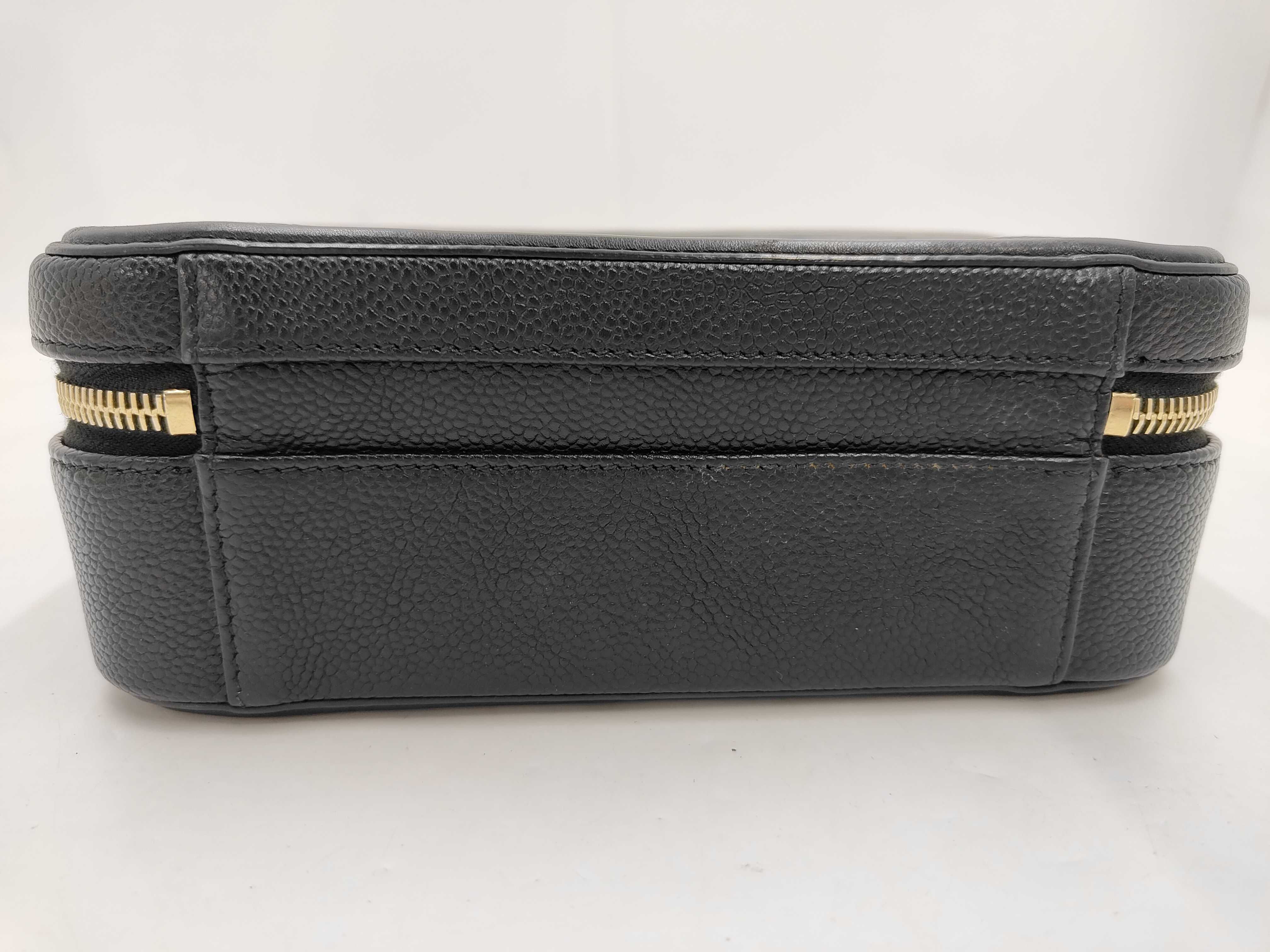 A93343 CC Filigree Vanity Caviar Skin Chain Shoulder Bag (Black) — view 7