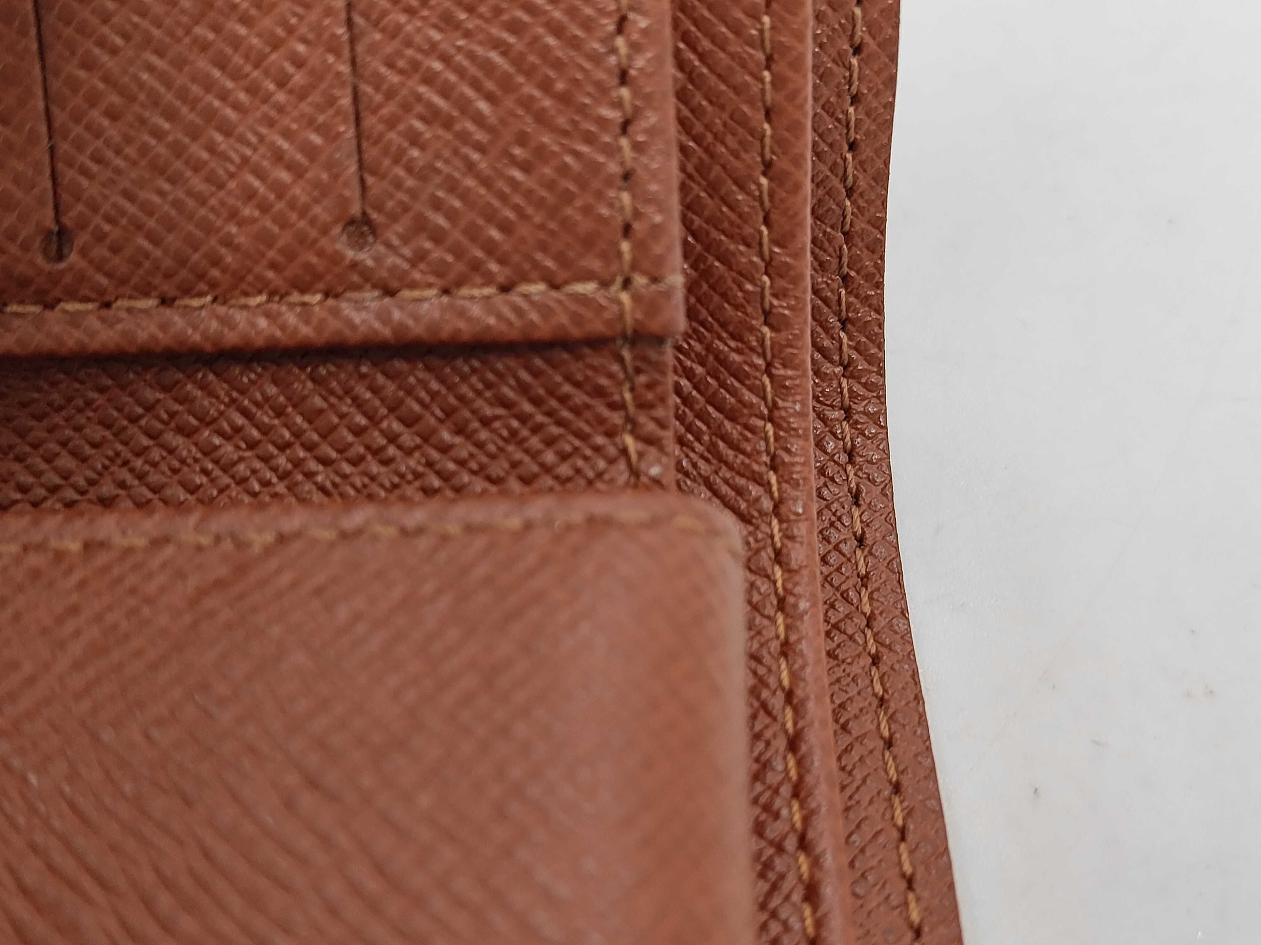 Monogram Louis Vuitton Monogram Portefeuille Cartes Crédit Monnaie SD1020 Wallet — view 9