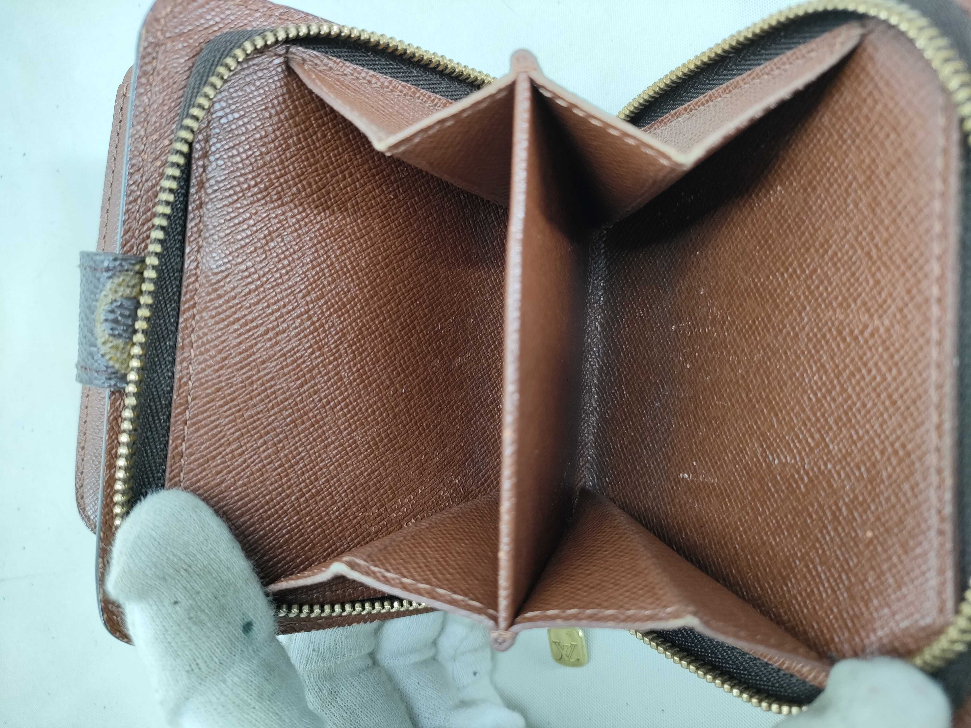 Monogram Louis Vuitton Monogram Compact Zip Bi-fold Wallet Brown M61667 MI1002 Wallet — view 11