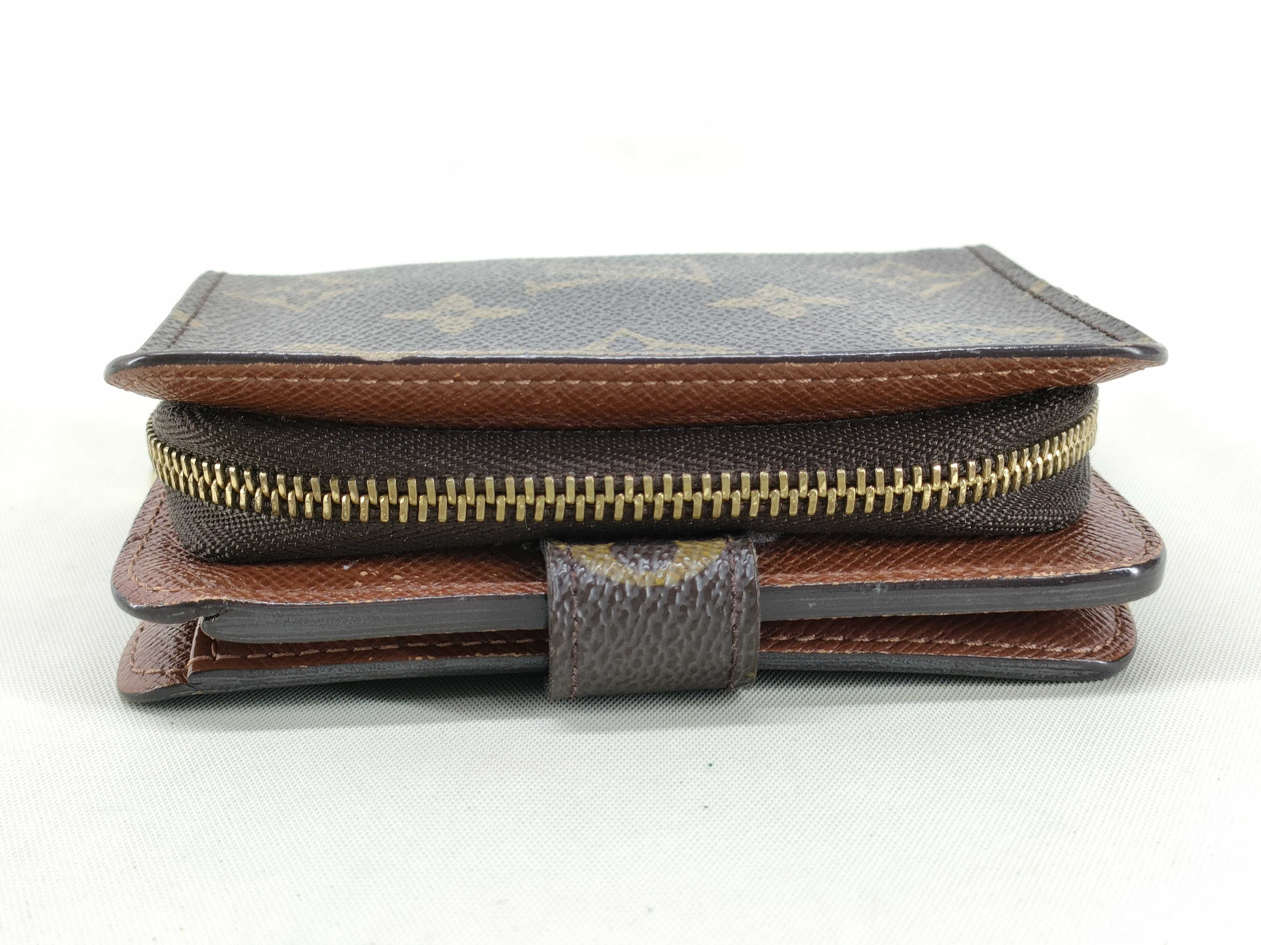 Monogram Louis Vuitton Monogram Compact Zip Bi-fold Wallet Brown M61667 MI1002 Wallet — view 5