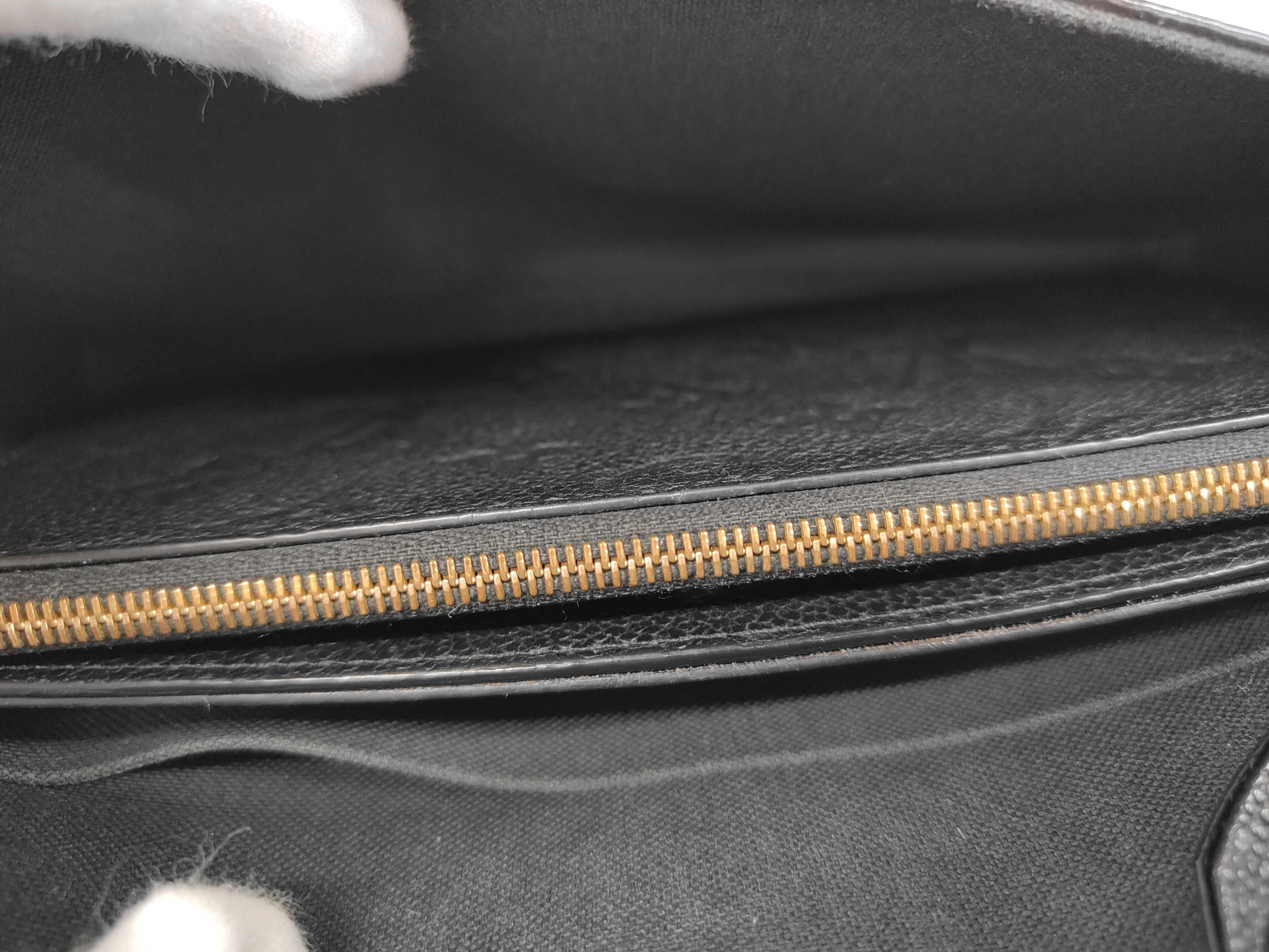 LV M64064 Empreinte Pochette Shoulder Bag — view 11