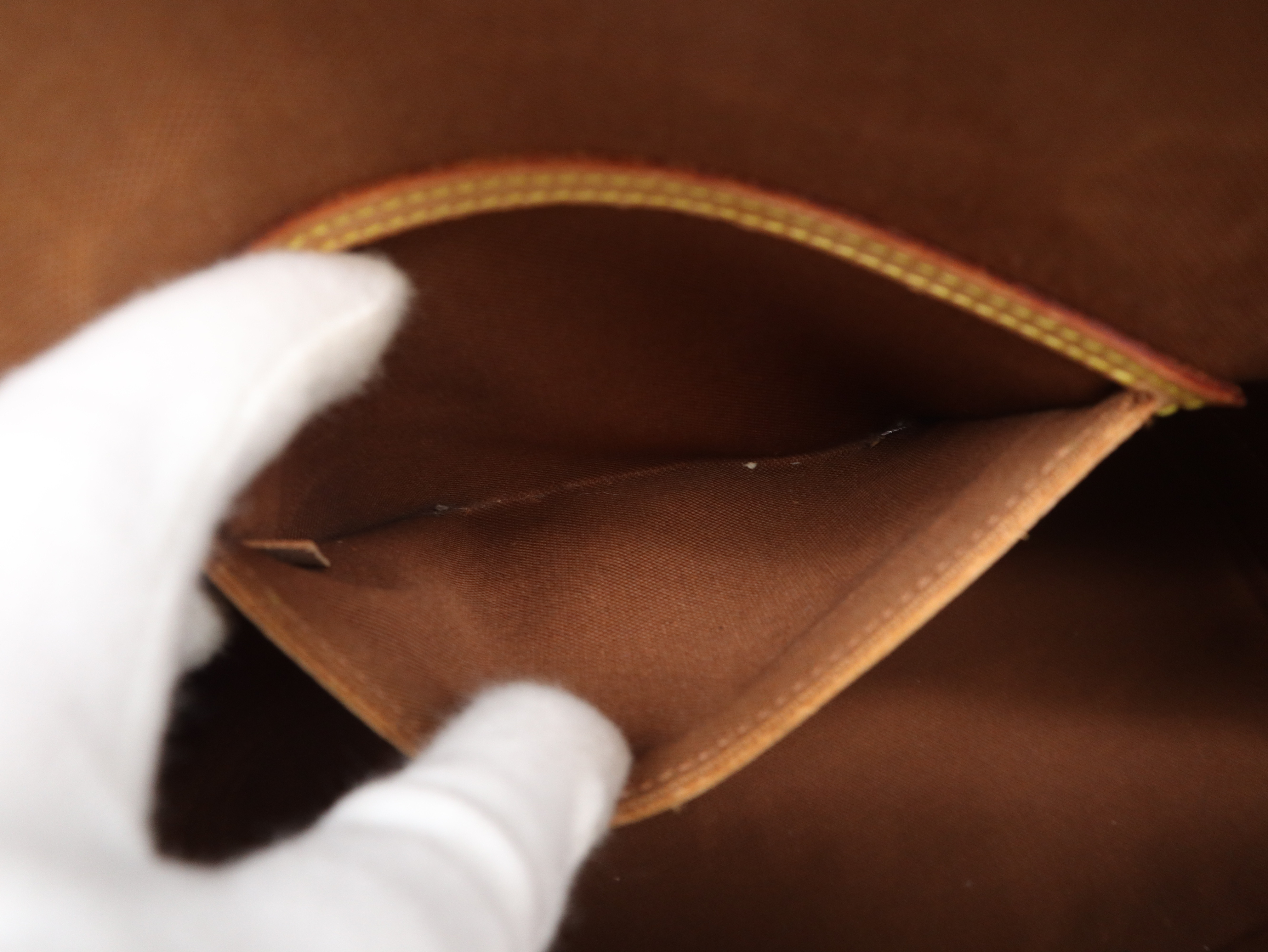M51130 Monogram Alma (old model) handbag — view 11