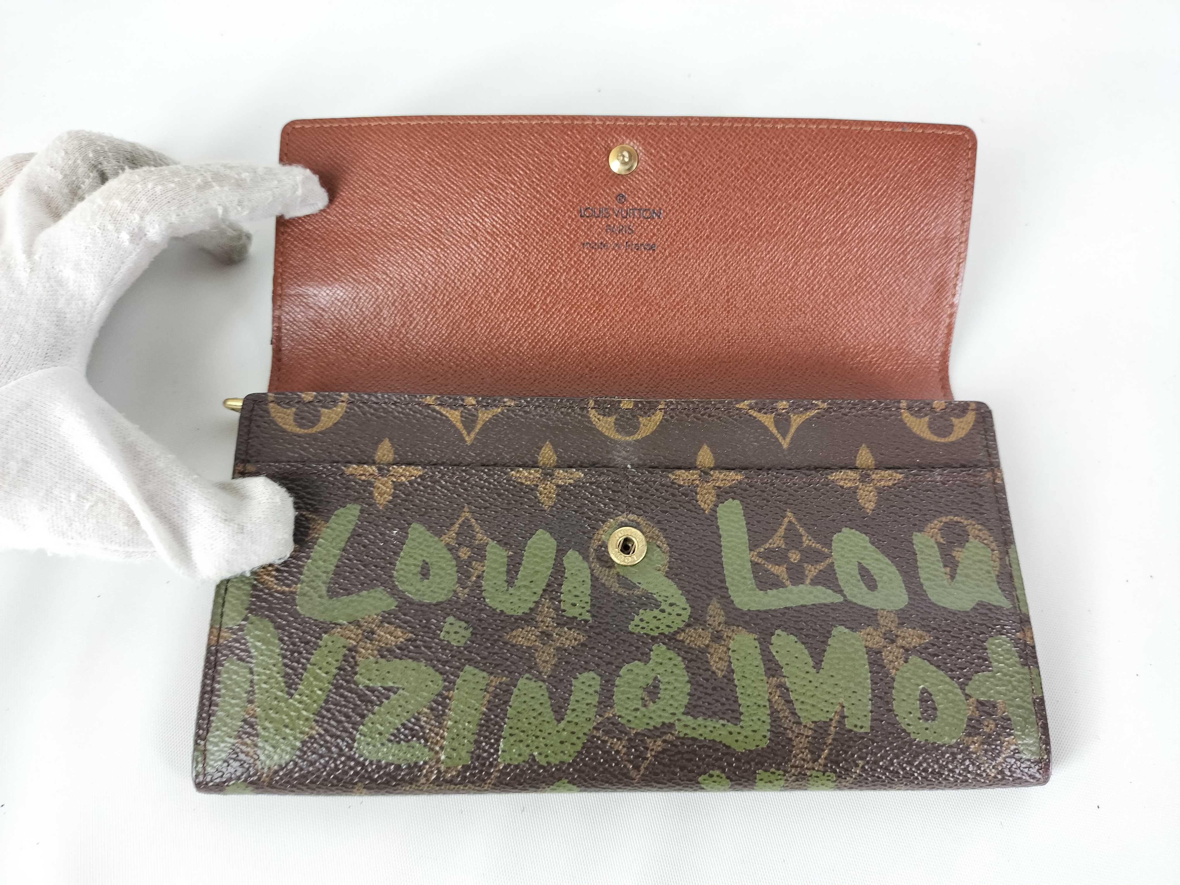 Monogram Graffiti Pochette Portemonnaie Credit M92188 Wallet — view 8