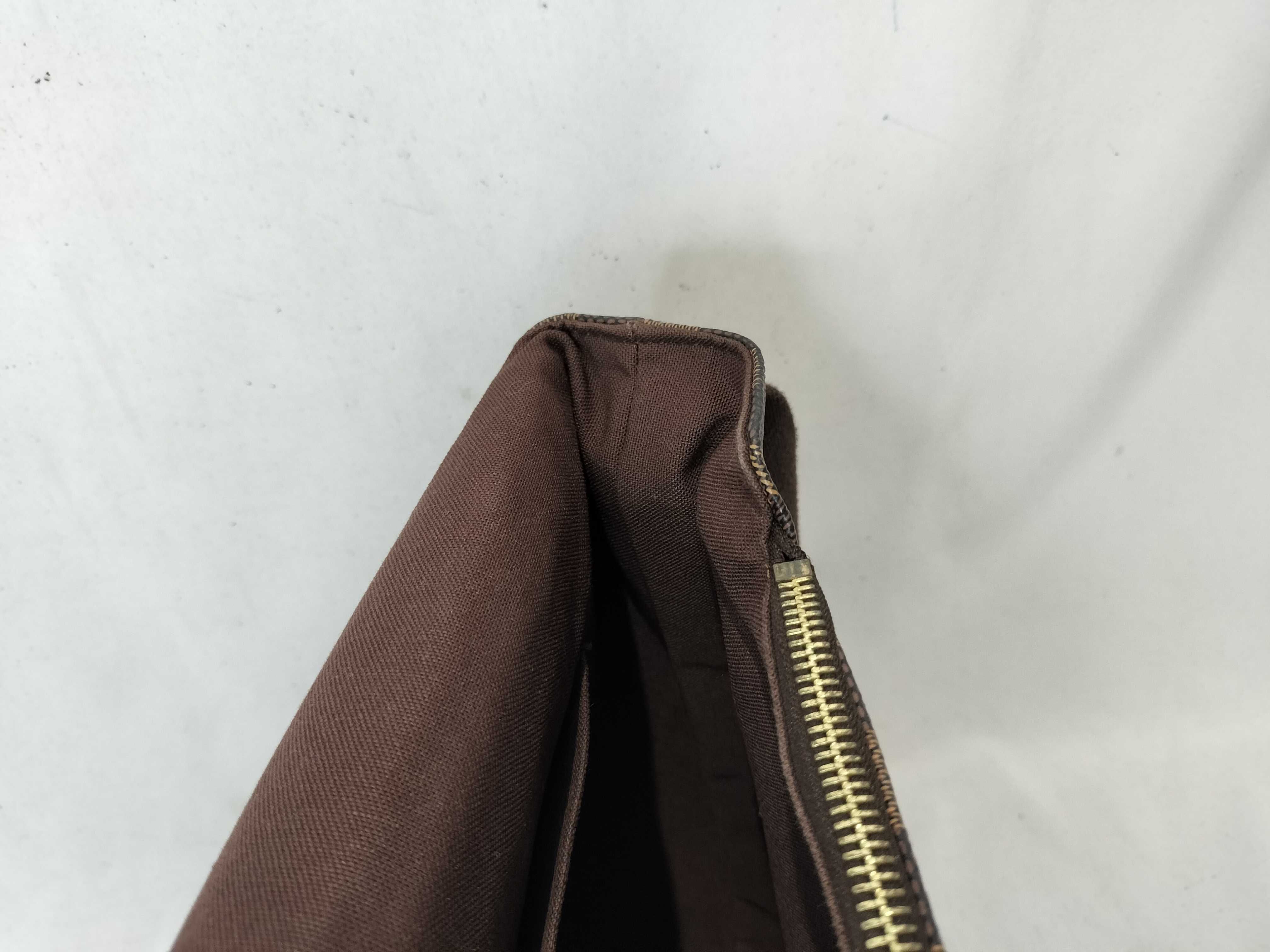 Damier N51211 Brooklyn MM Shoulder Bag — view 13