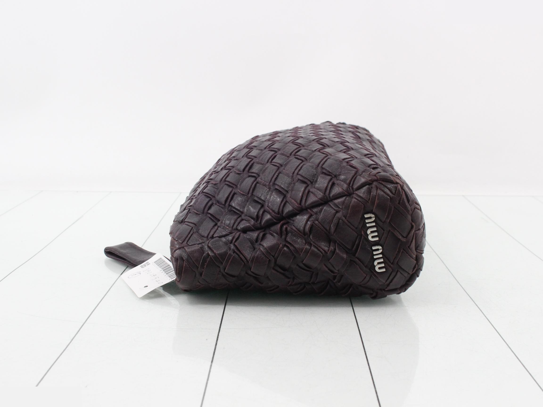 Leather braided clutch bag — view 4