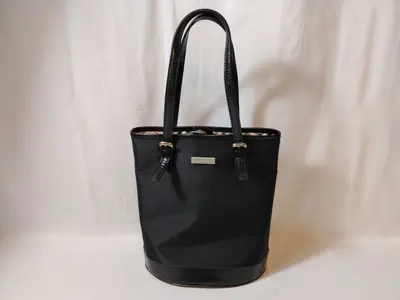 Black Label Nova Check Tote Handbag