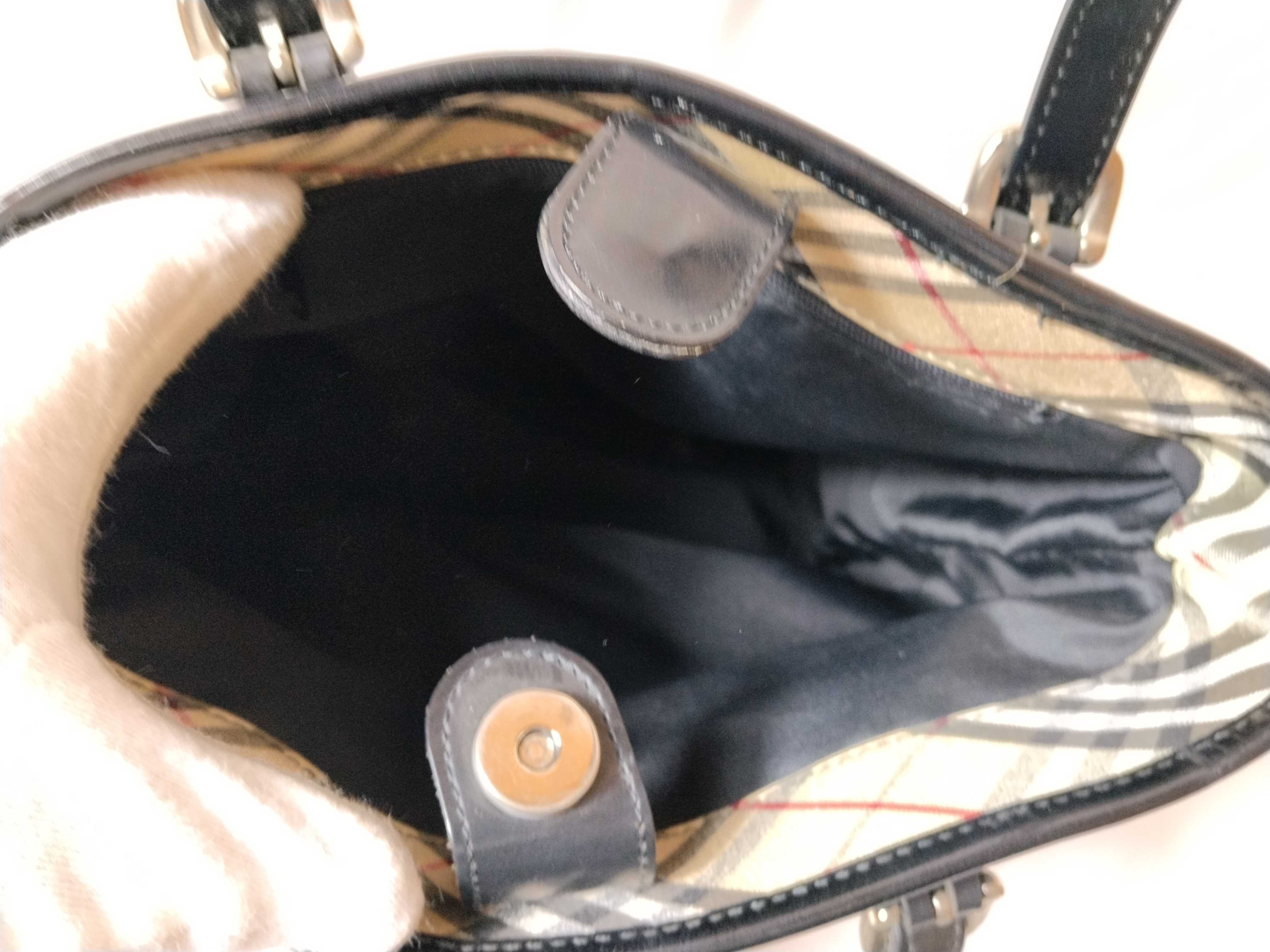 Black Label Nova Check Tote Handbag — view 9