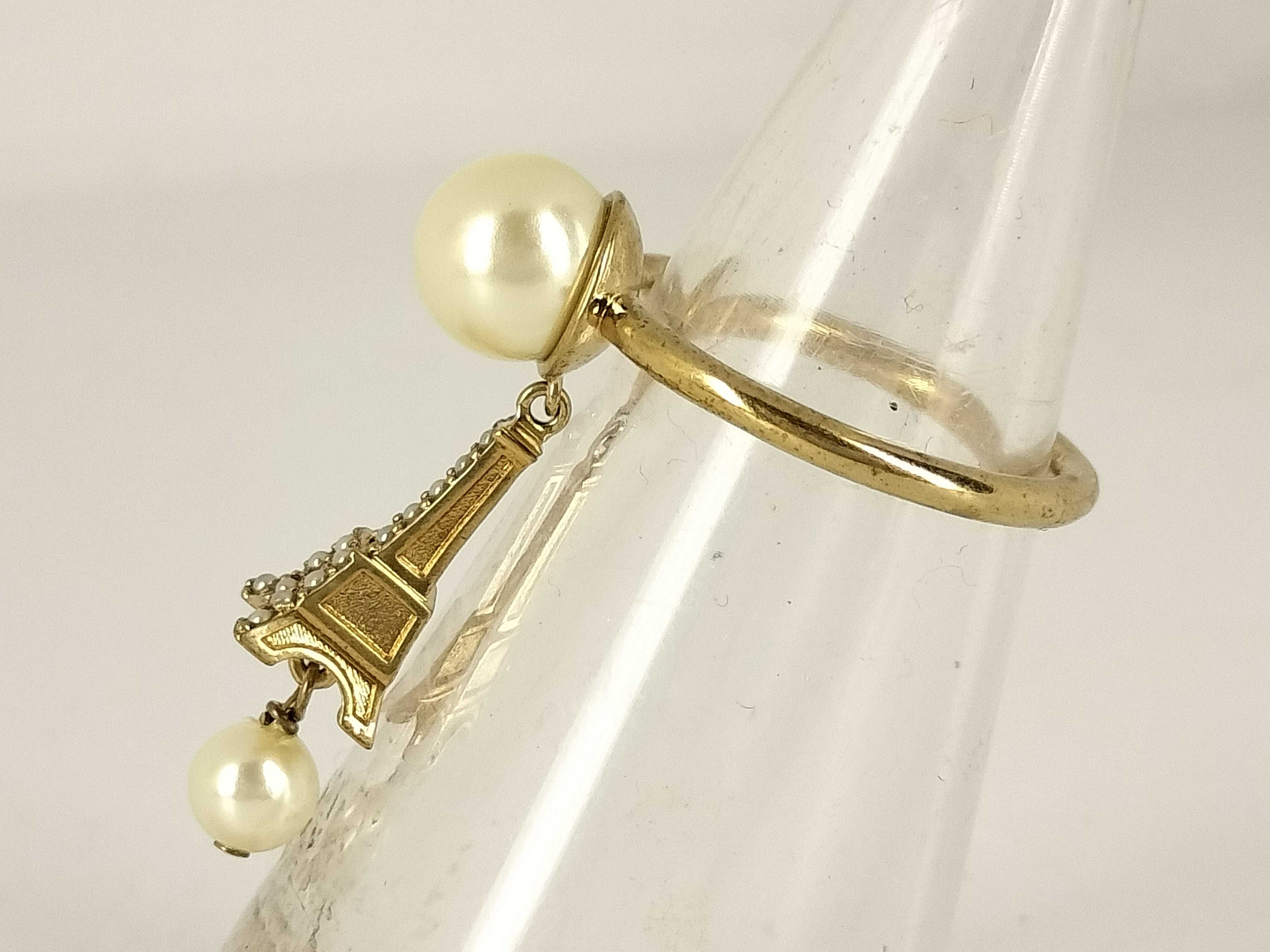 Resin Pearl Eiffel Tower Ring — view 2