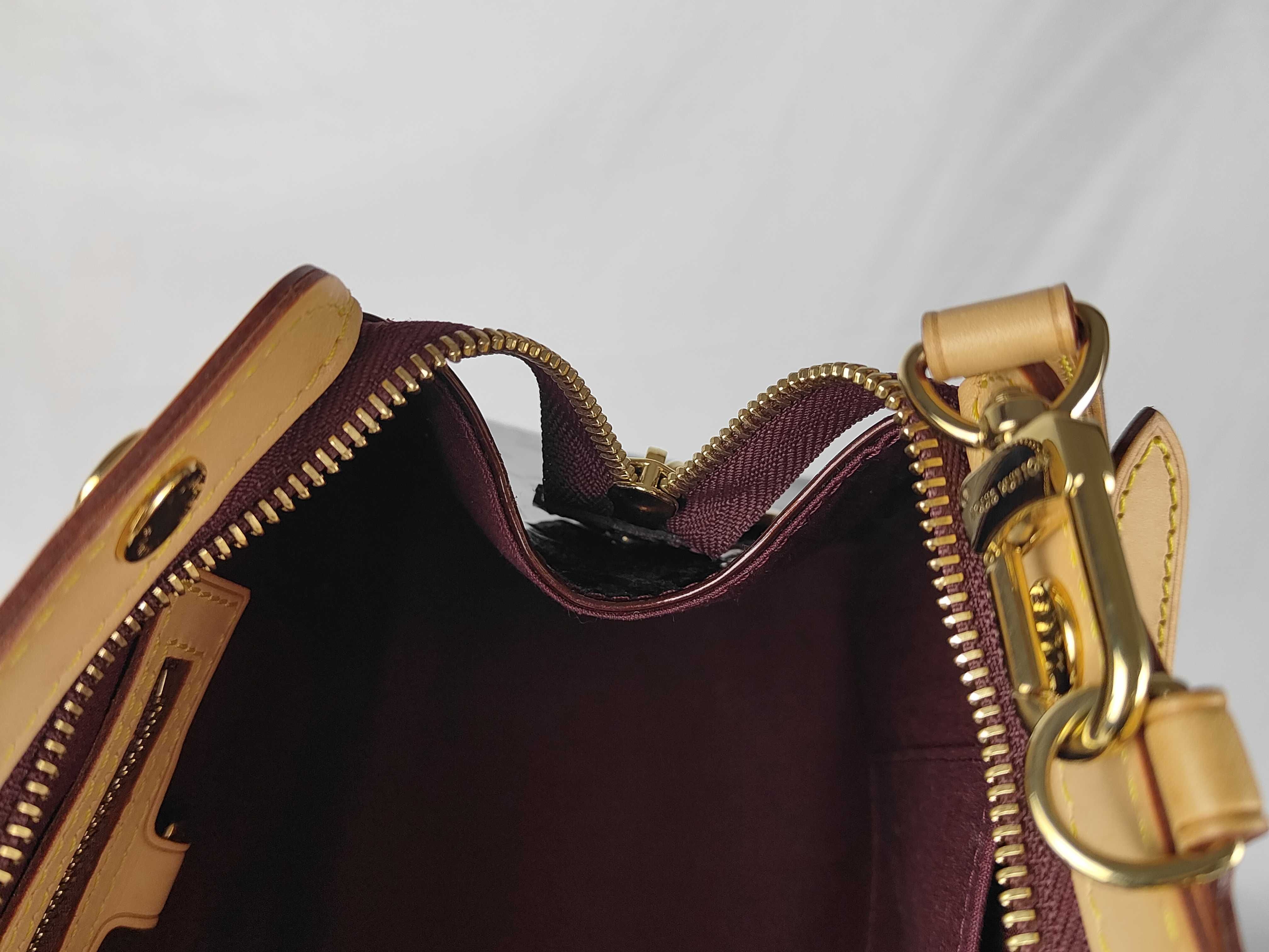 Vernis Blair MM Vernis Handbag — view 15