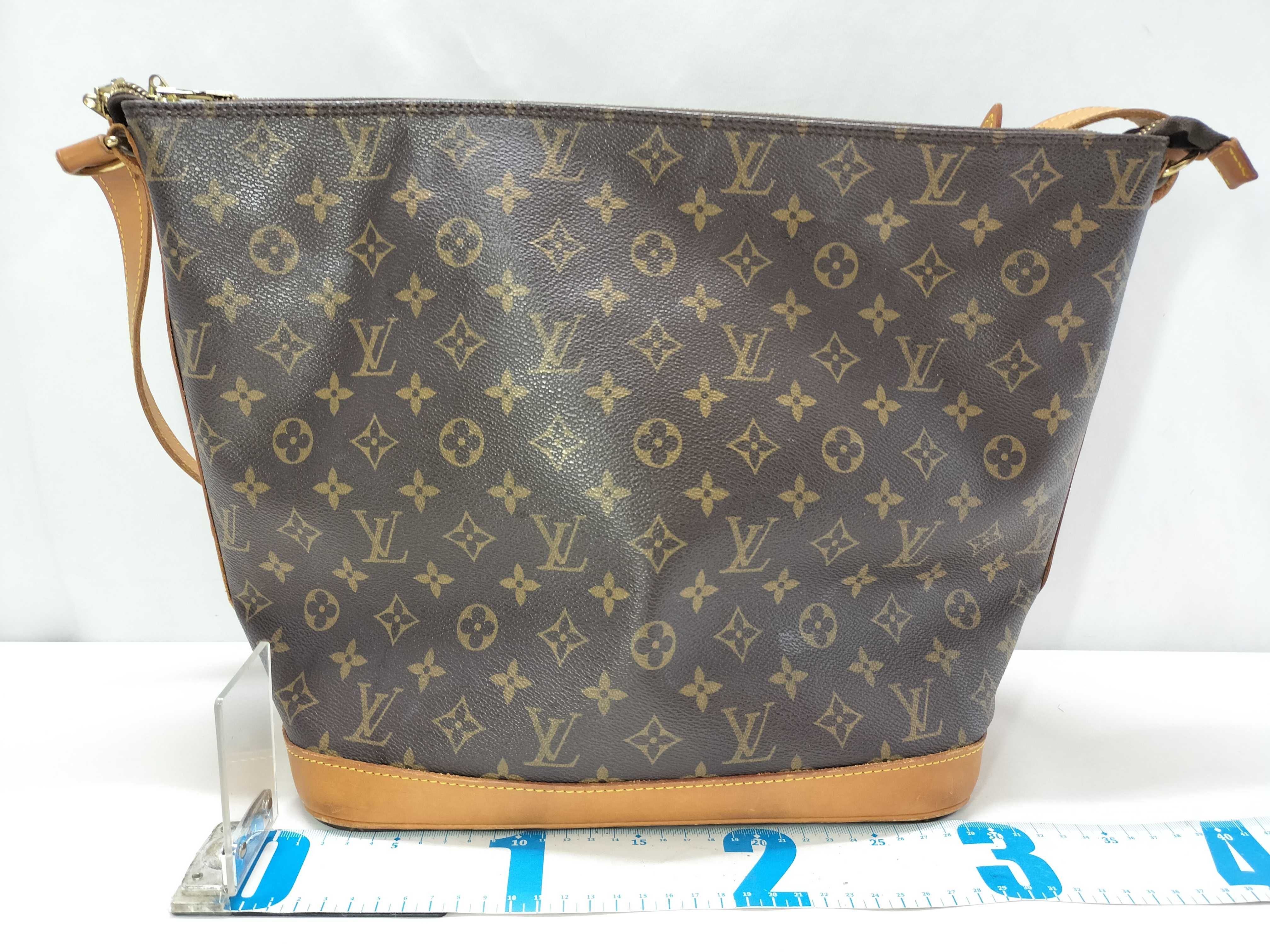 Monogram Vanity Star M47275 (Serial number unknown) Brown Shoulder Bag — view 2