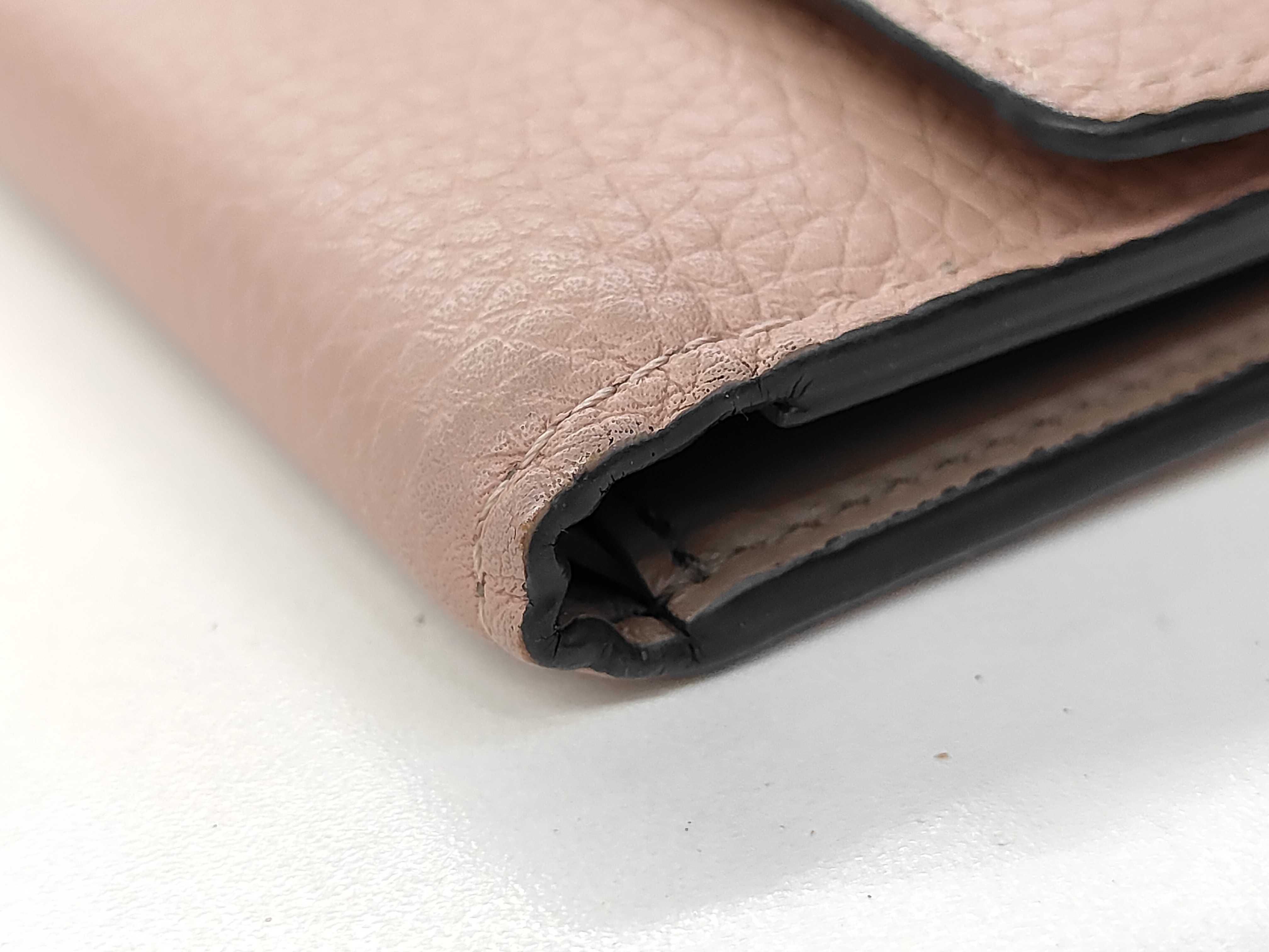 Portefeuille Capucines Compact Capucines M62156 Wallet — view 10