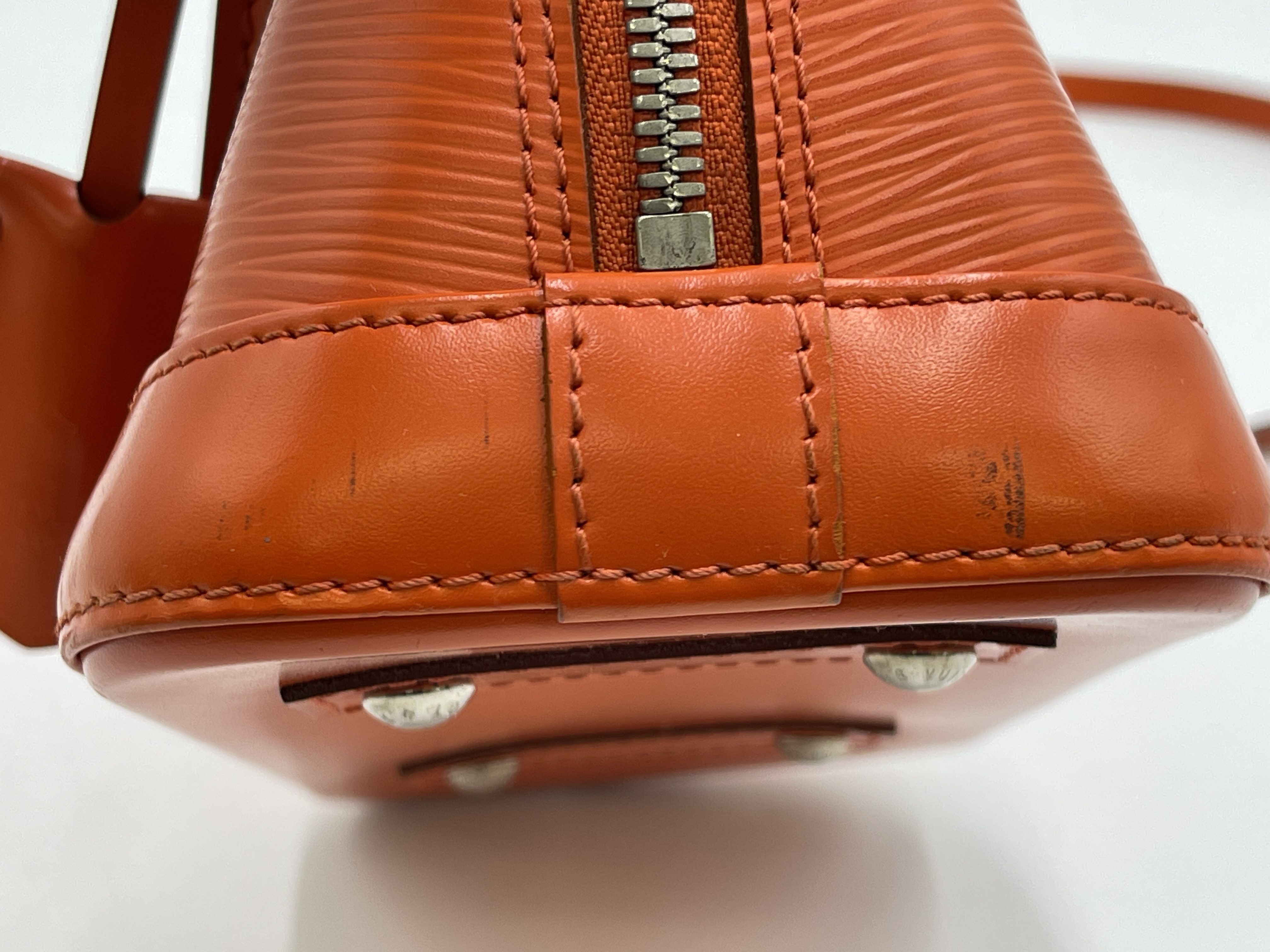Epi Alma BB M40854 FL4182 Handbag — view 12