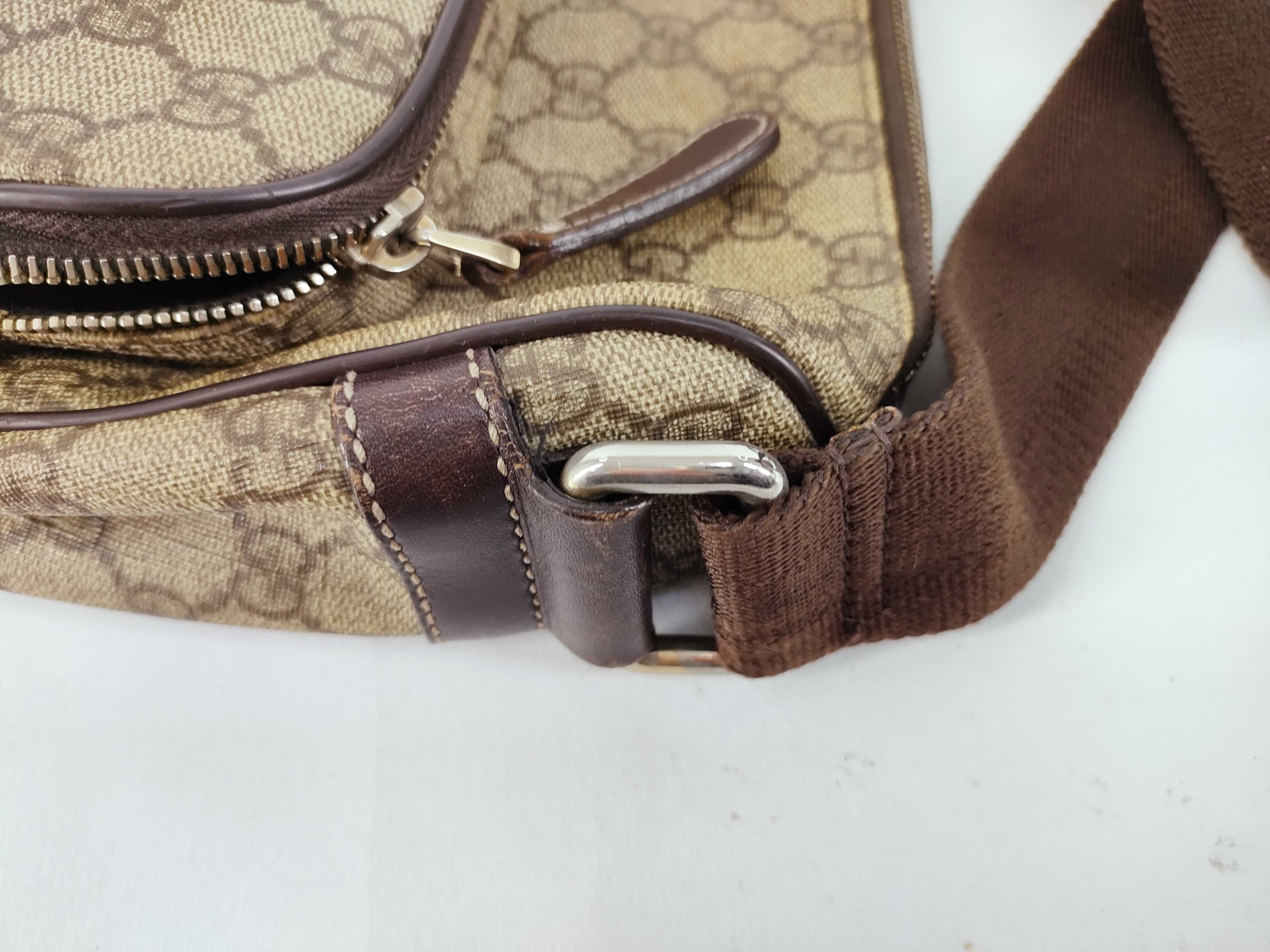GG Canvas Shoulder Bag, Brown — view 5