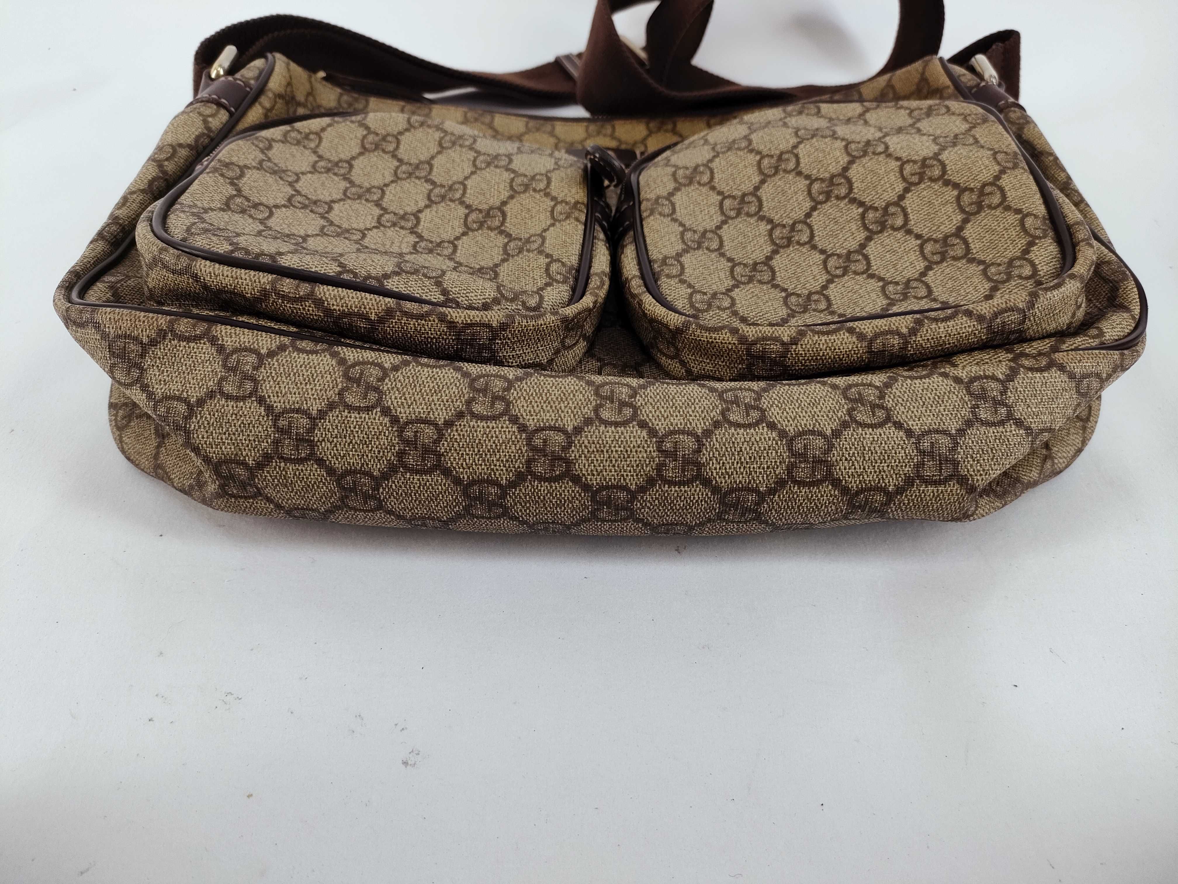 GG Canvas Shoulder Bag, Brown — view 7