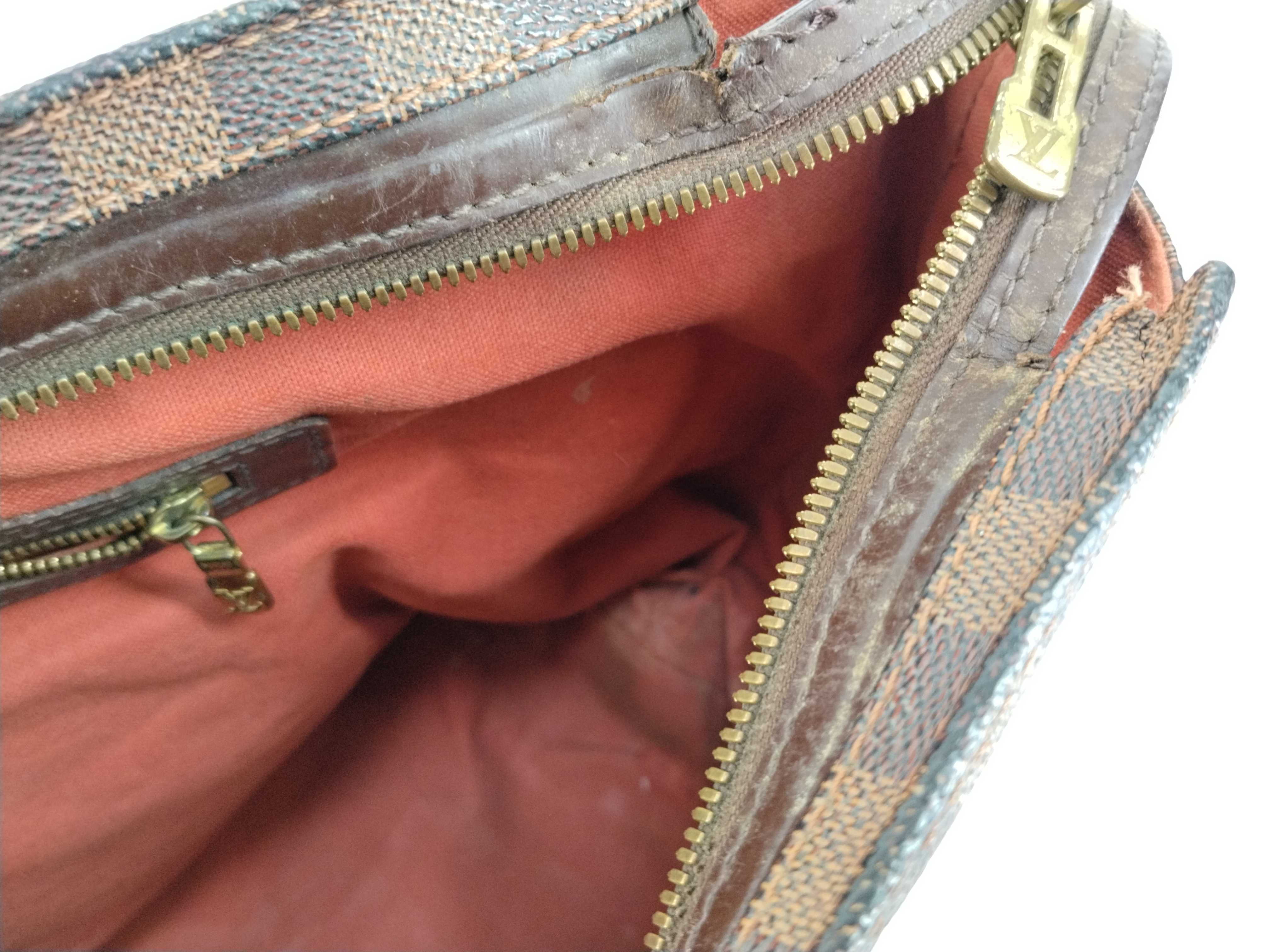 Damier LV Damier Chelsea Tote Bag — view 10