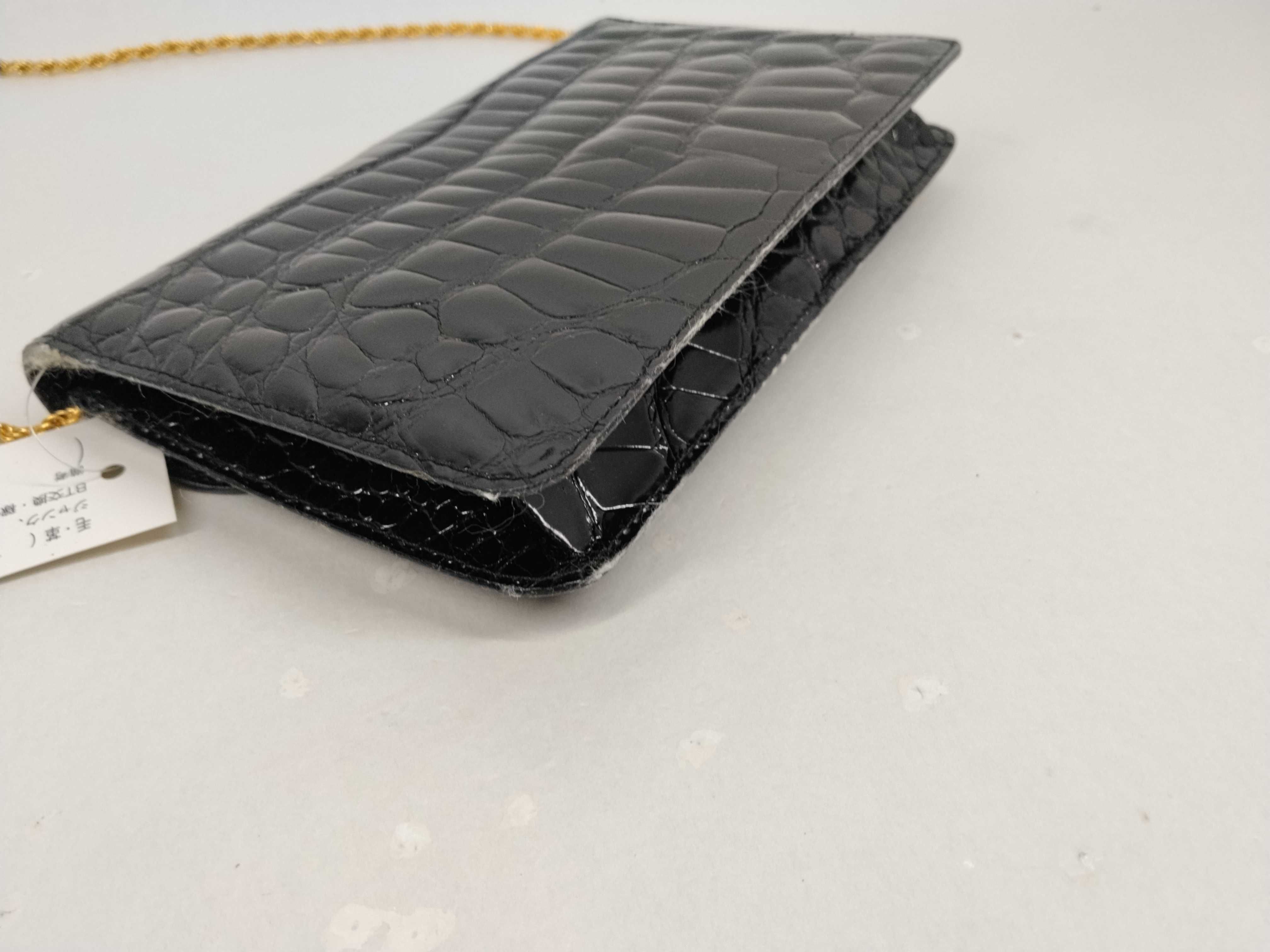 Vintage Shoulder Chain Shoulder Bag — view 4
