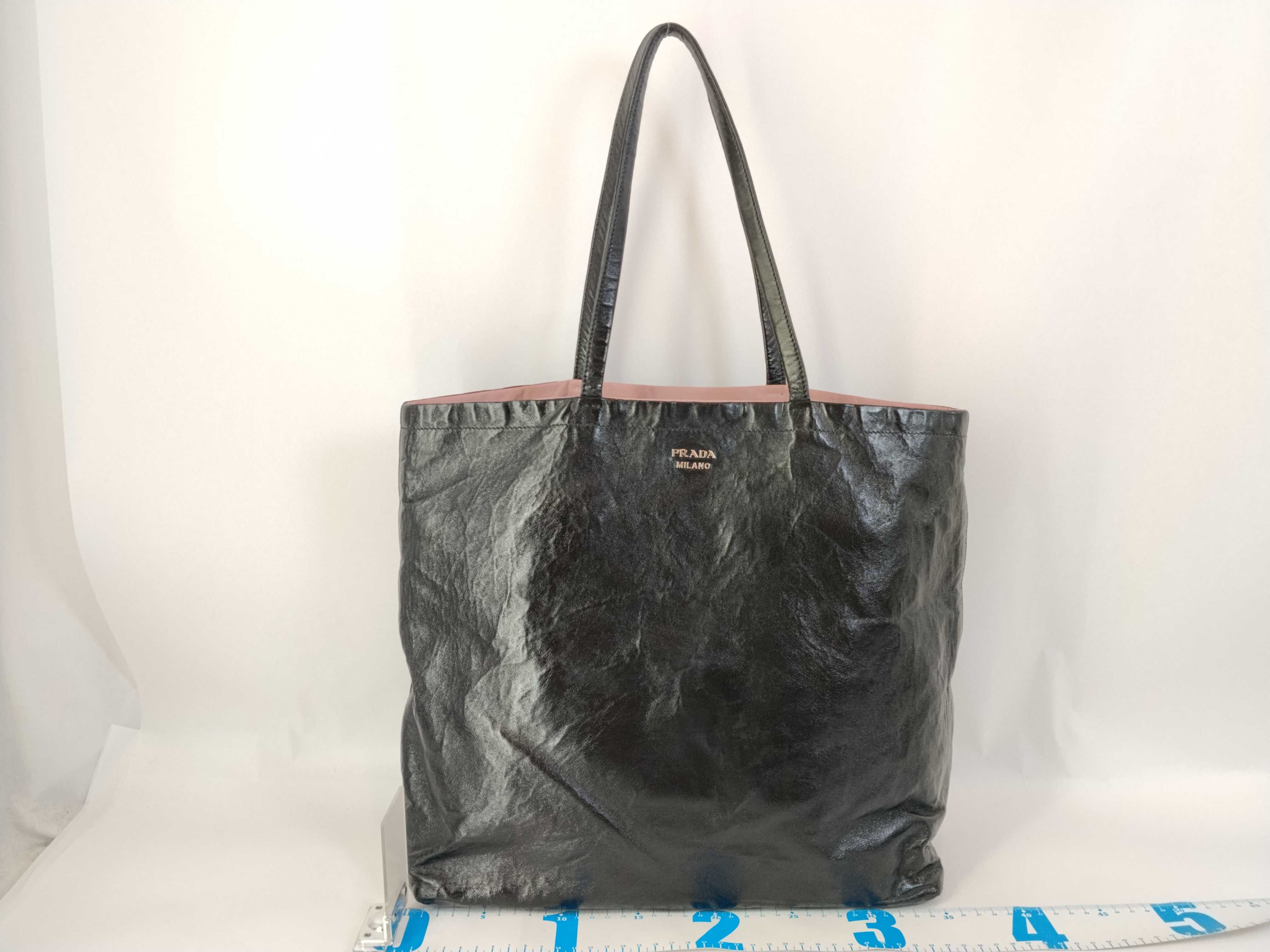 Reversible Antique Nappa Leather Tote Bag — view 2