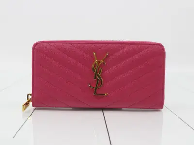 Round Zip Wallet