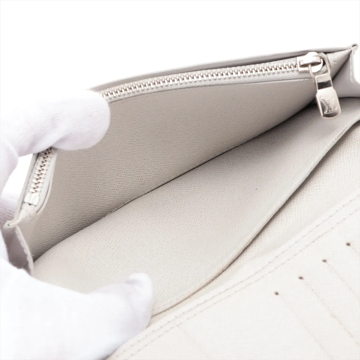 Taigarama Portefeuille Blaza NM M30889 Optical White Long Wallet with Initial Stamp RFID Reactive — view 7
