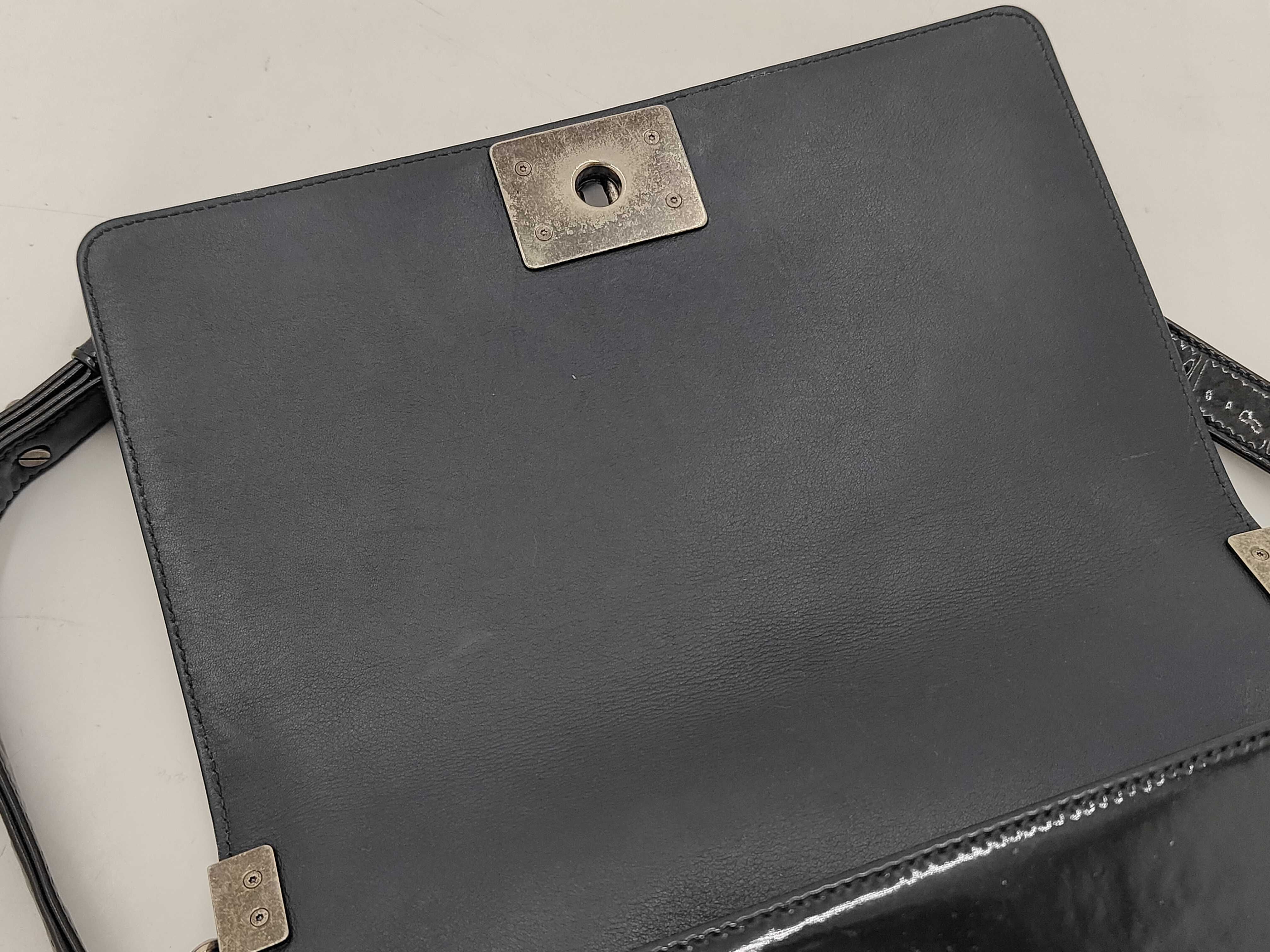 Boy Chanel Chain Shoulder Bag — view 12