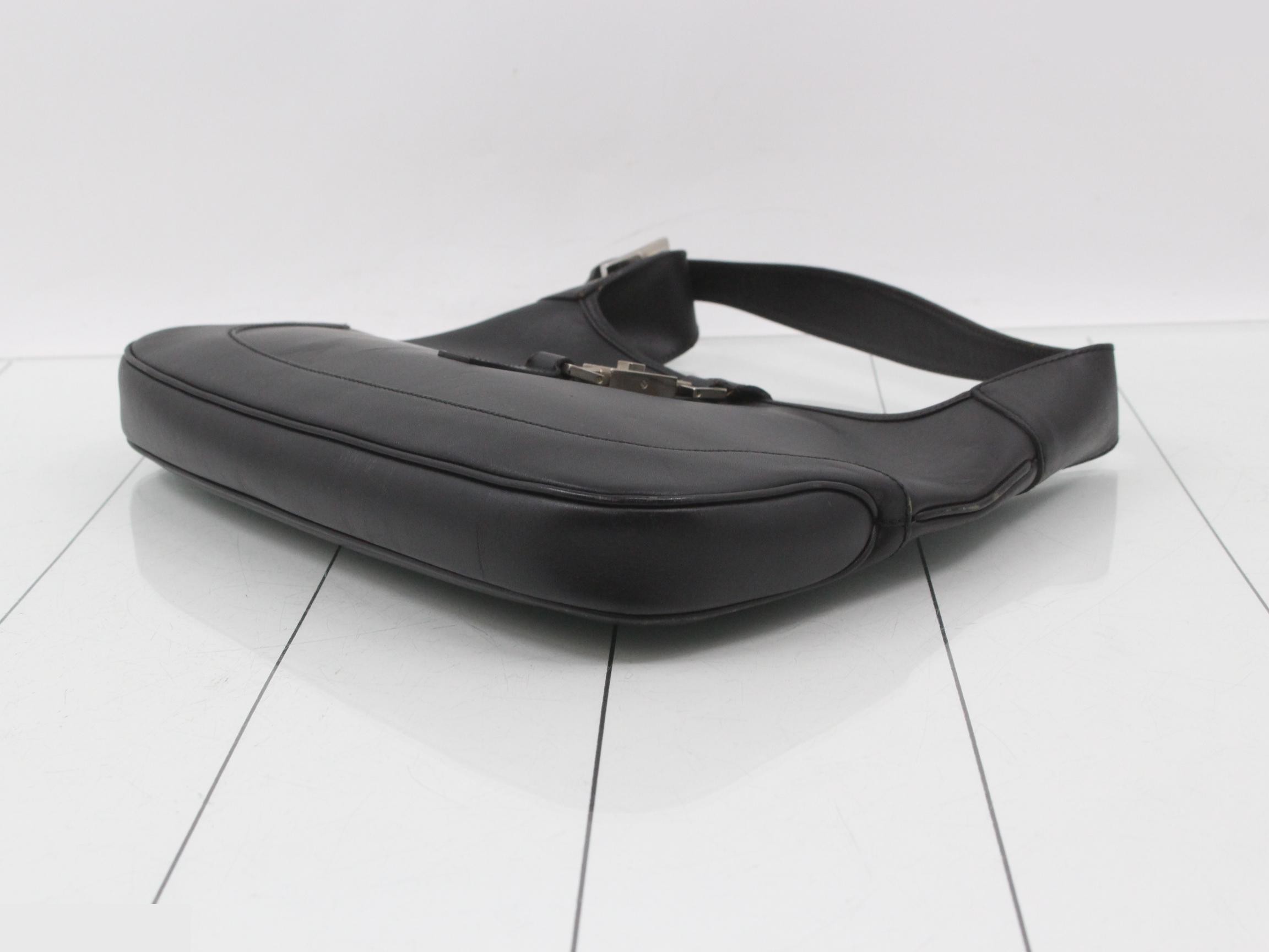 One-shoulder bag, leather, black — view 6
