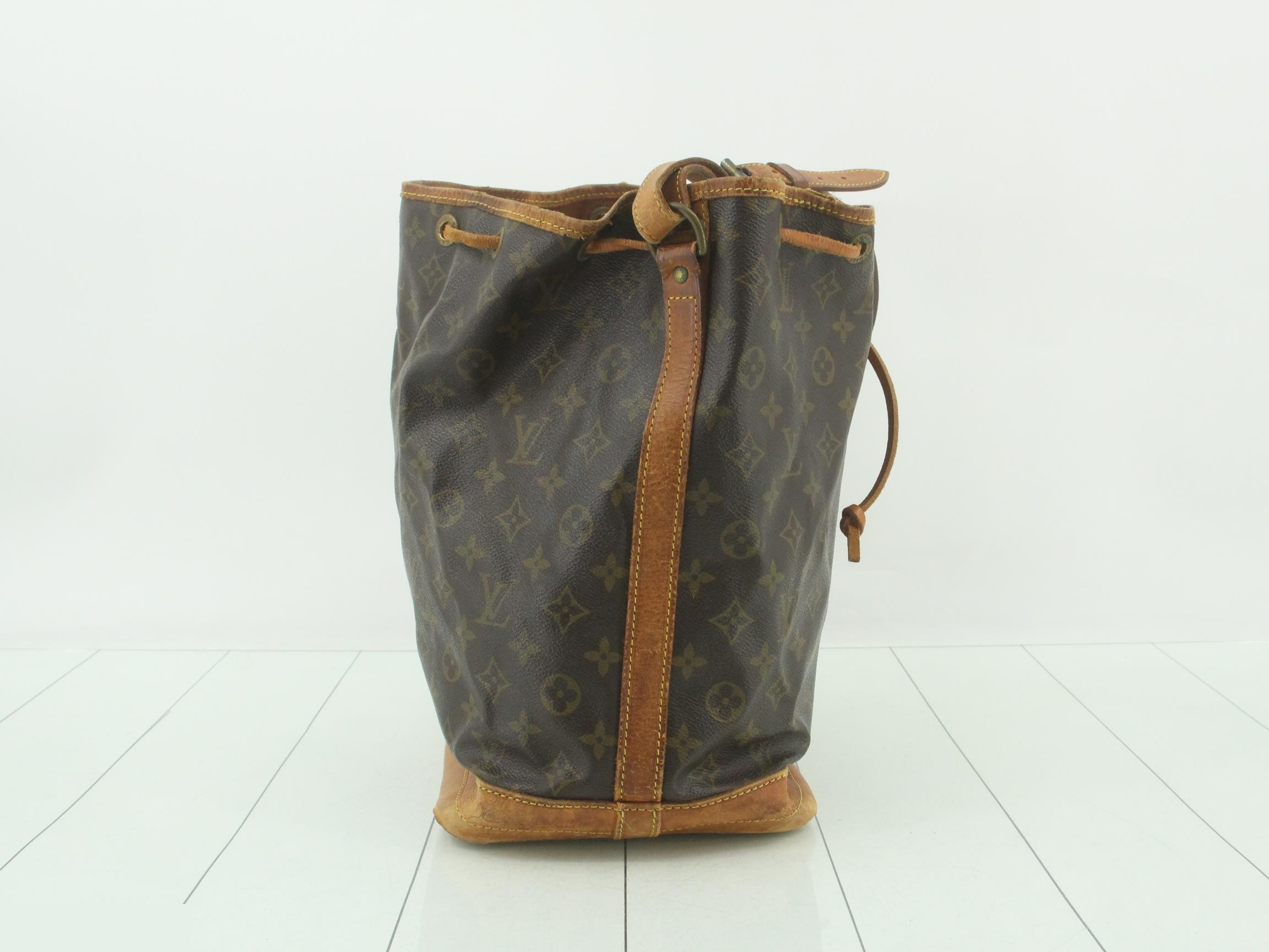 Monogram Tote Bag Noé — view 4