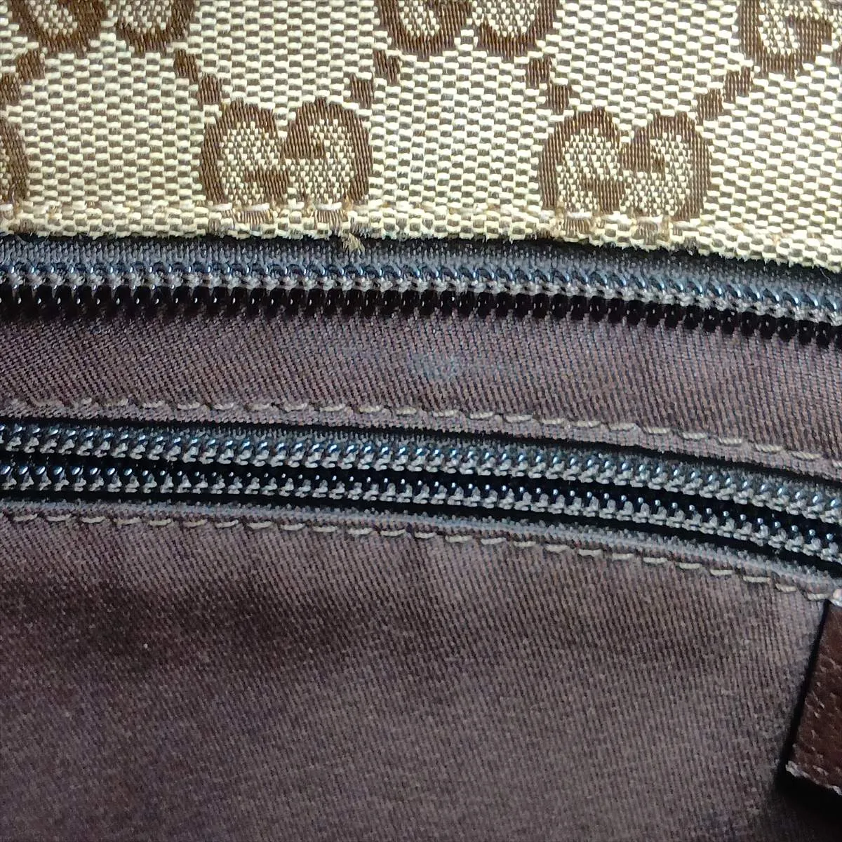 GG Canvas 256100 Canvas x Leather Shoulder Bag Brown — view 13