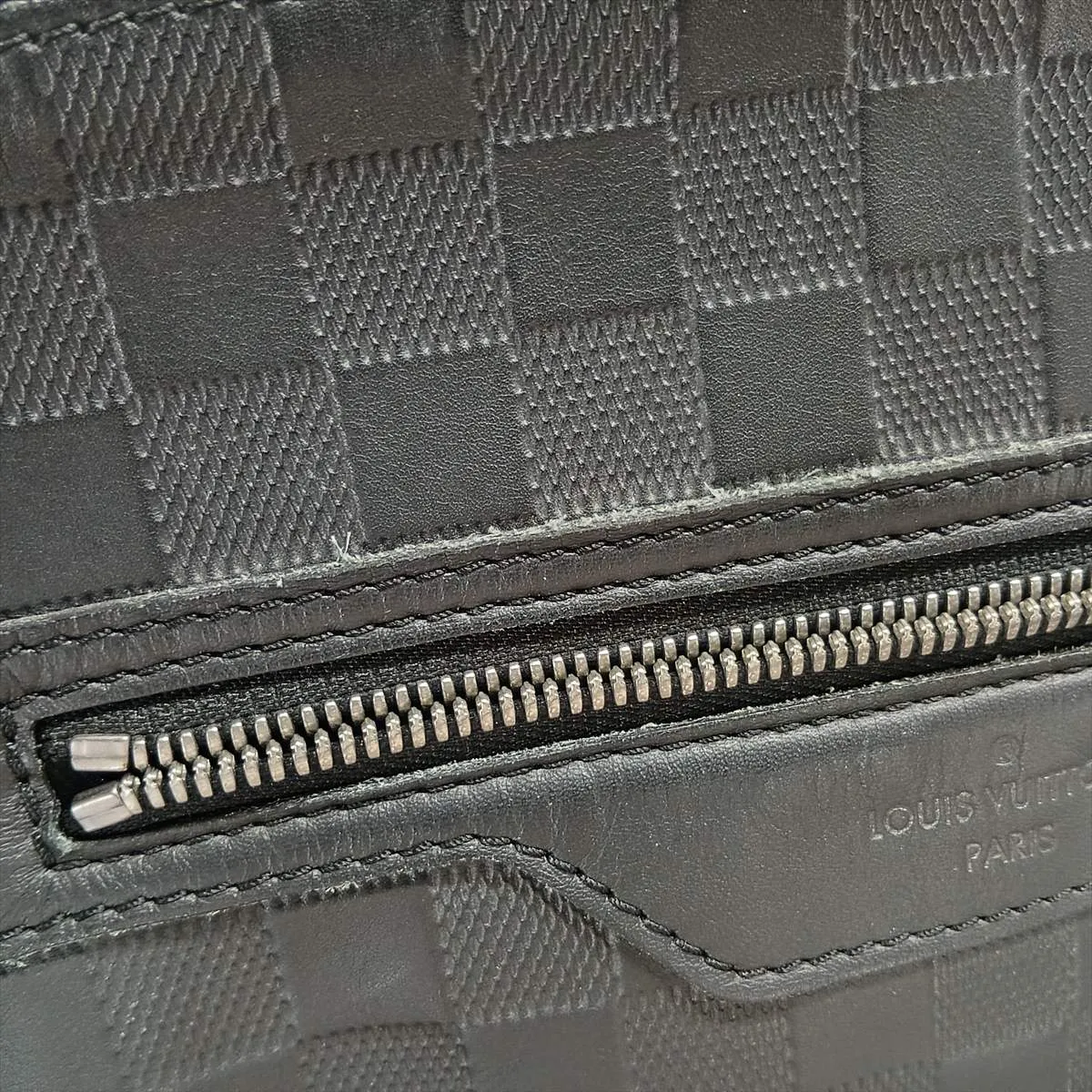 Damier Infini Avenue Backpack N41043 CA0197 Black — view 12