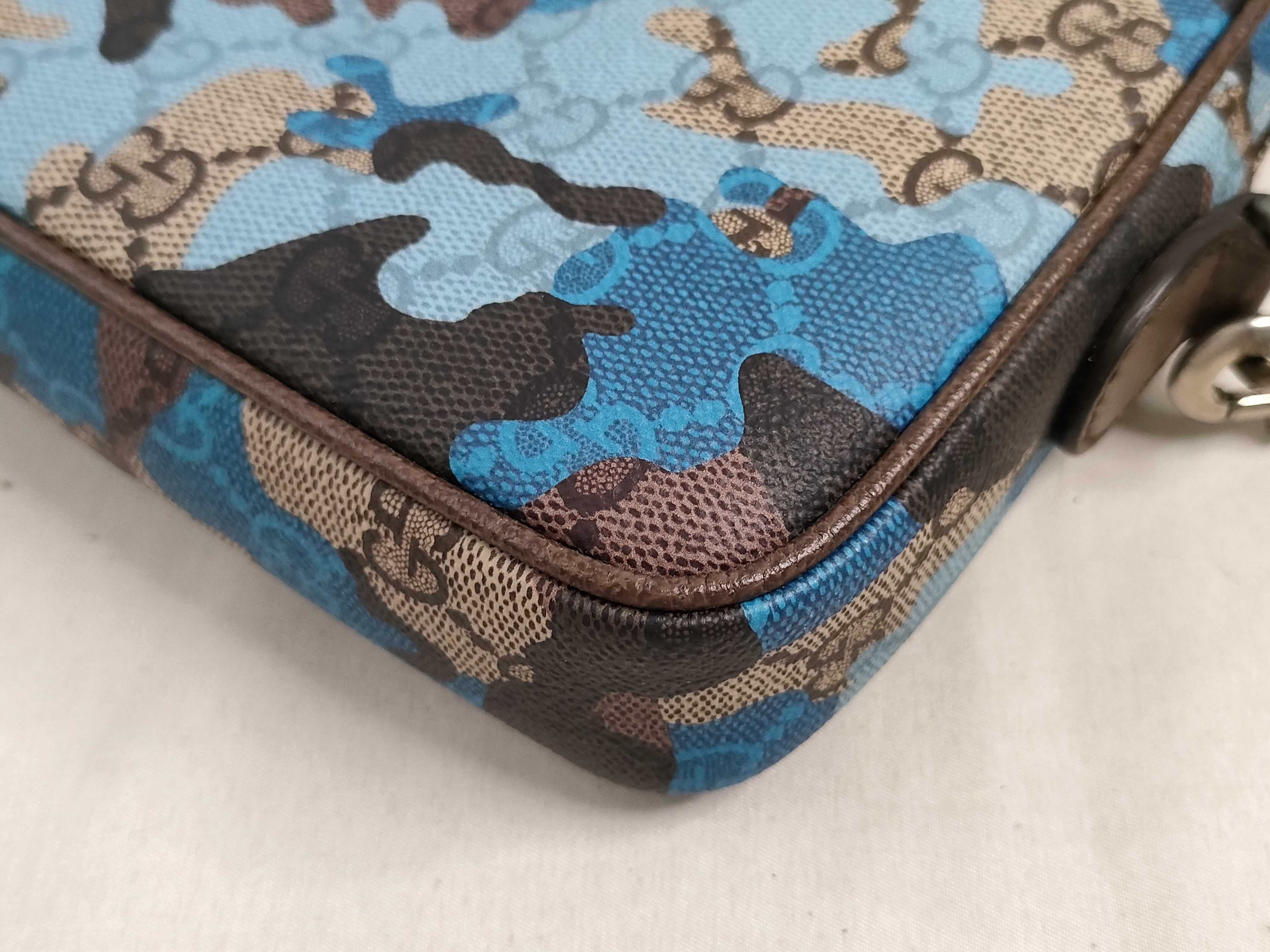 GG Supreme Unused GG Supreme Camouflage Shoulder Bag — view 7