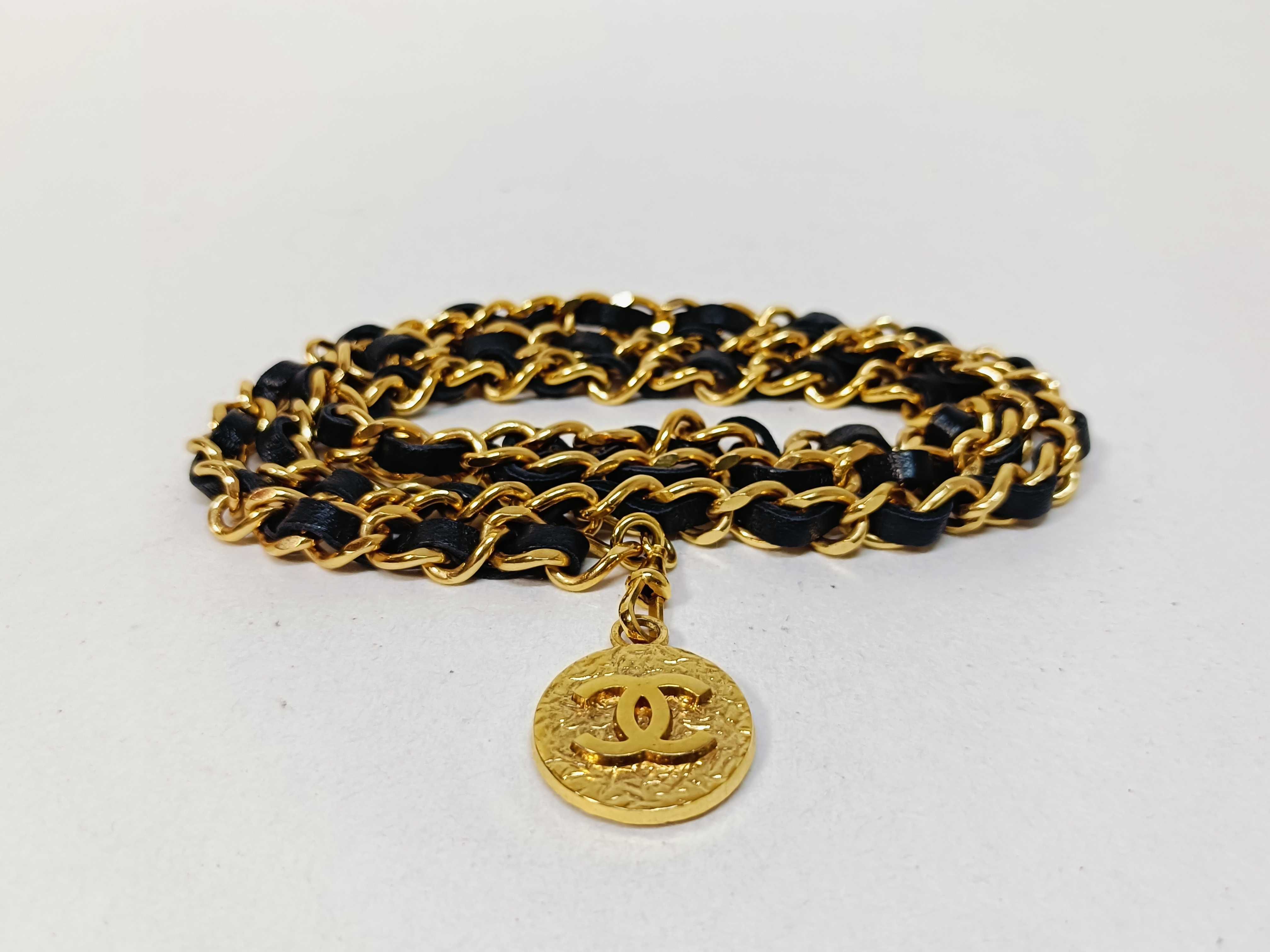 Chain 1982 Belt