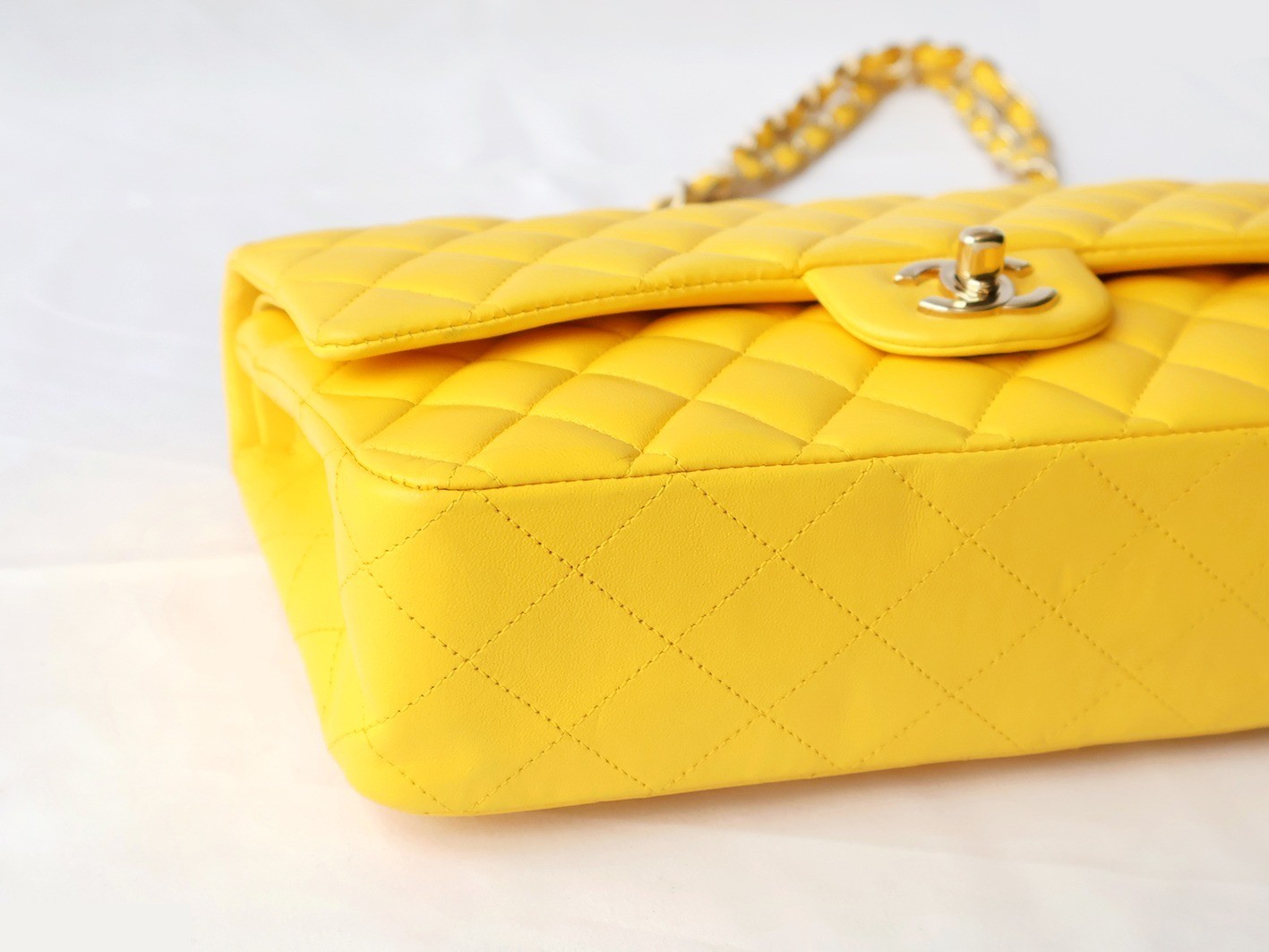 Matelassé 25 Lambskin Double Flap Double Chain Shoulder Bag, Yellow — view 3