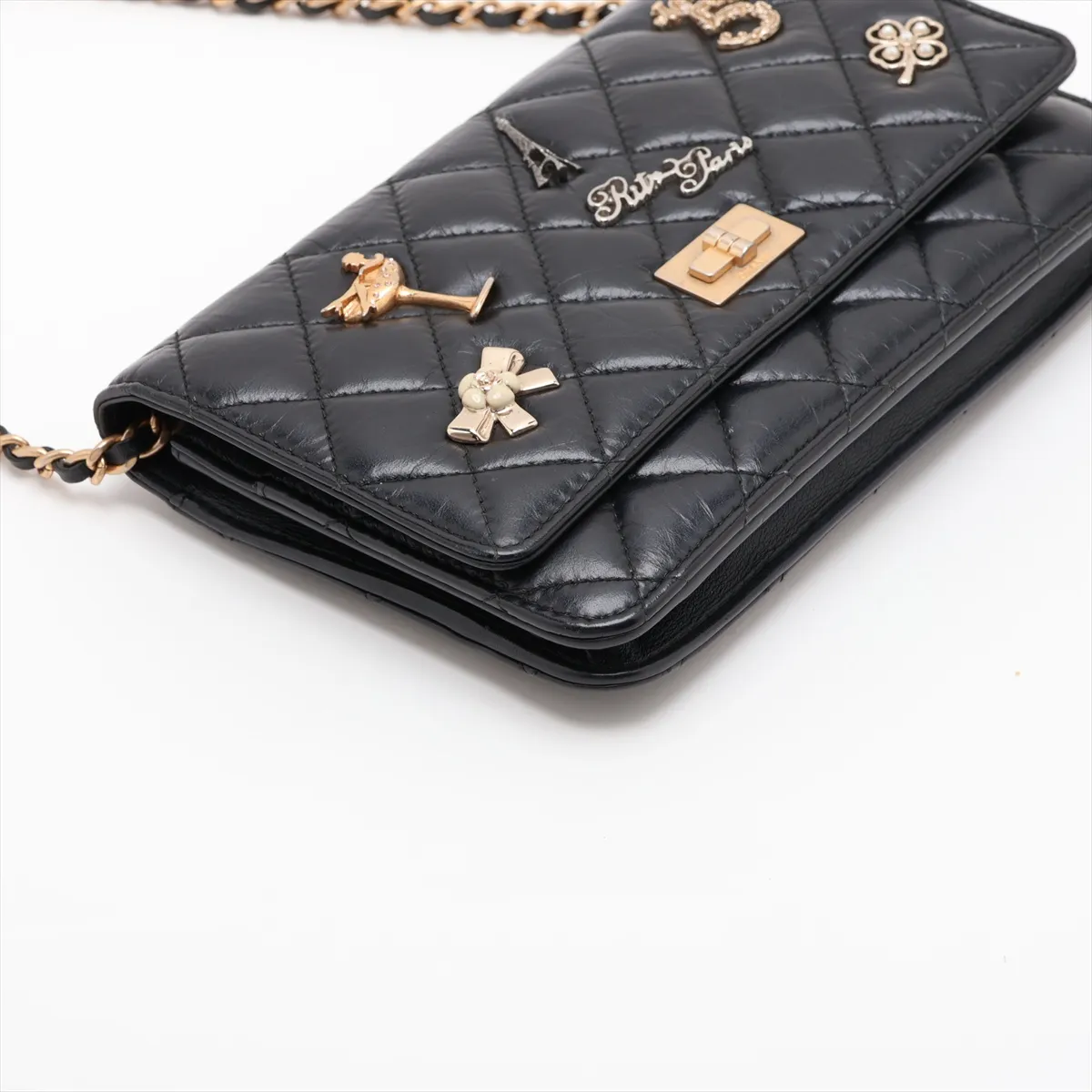Matelassé Vintage Calf Chain Wallet 2.55 Black Gold Hardware 24602951 (Serial Number 24) — view 4
