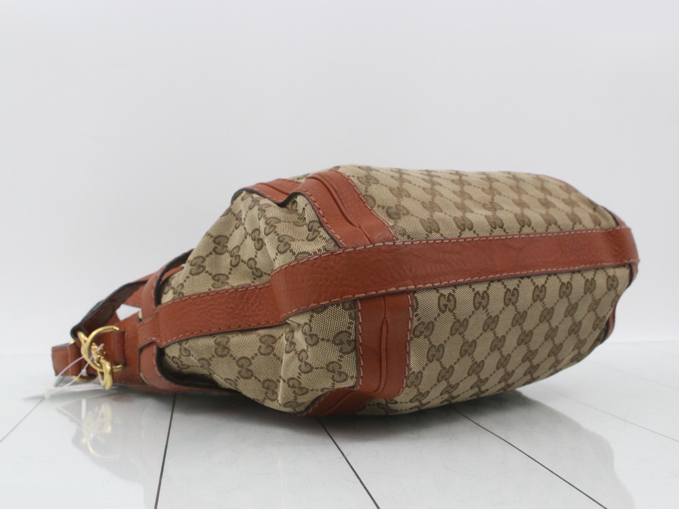 GG Canvas GG Running Shoulder Bag — view 5