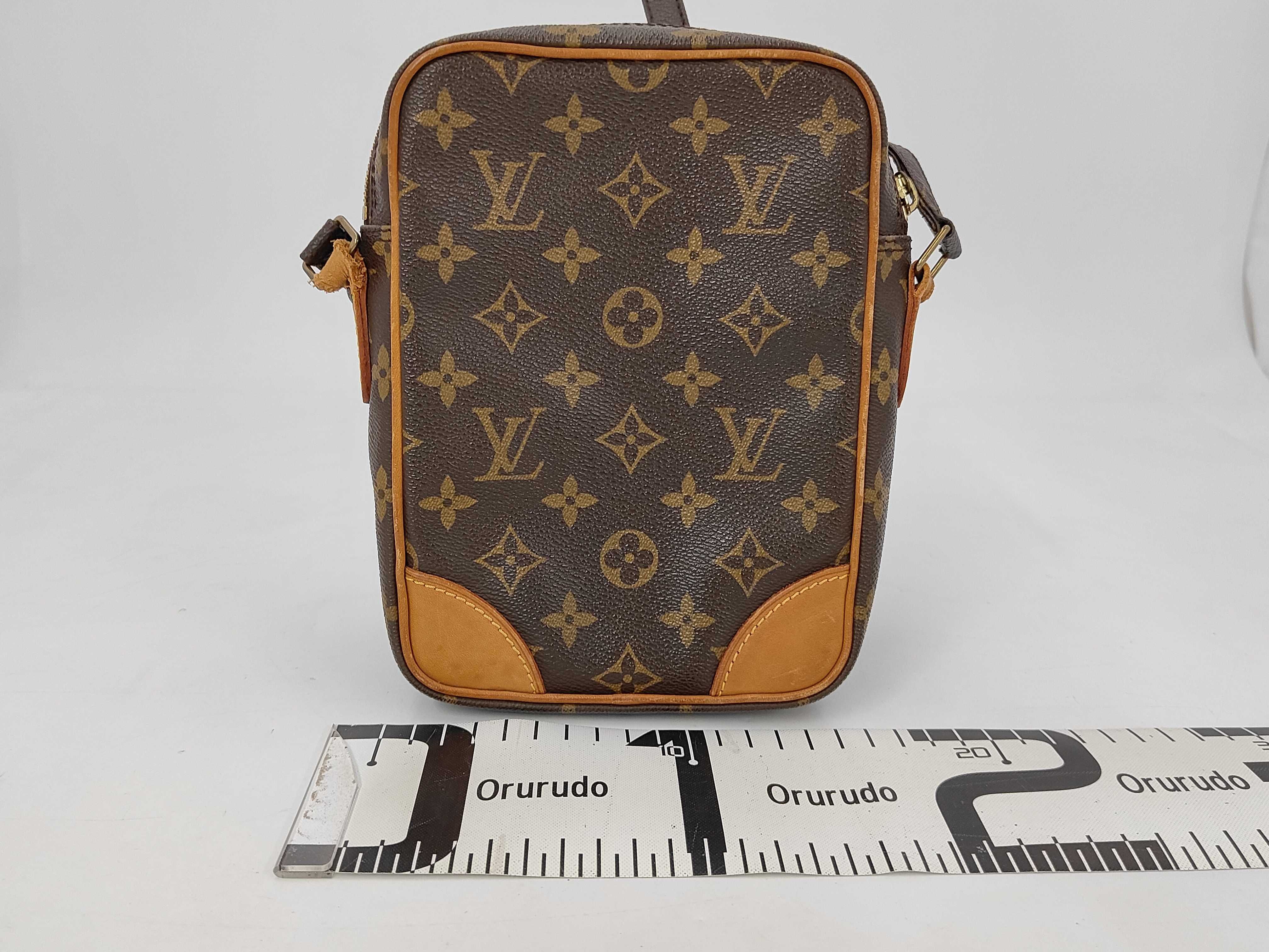 Monogram Amazon TH0926 Shoulder Bag — view 2