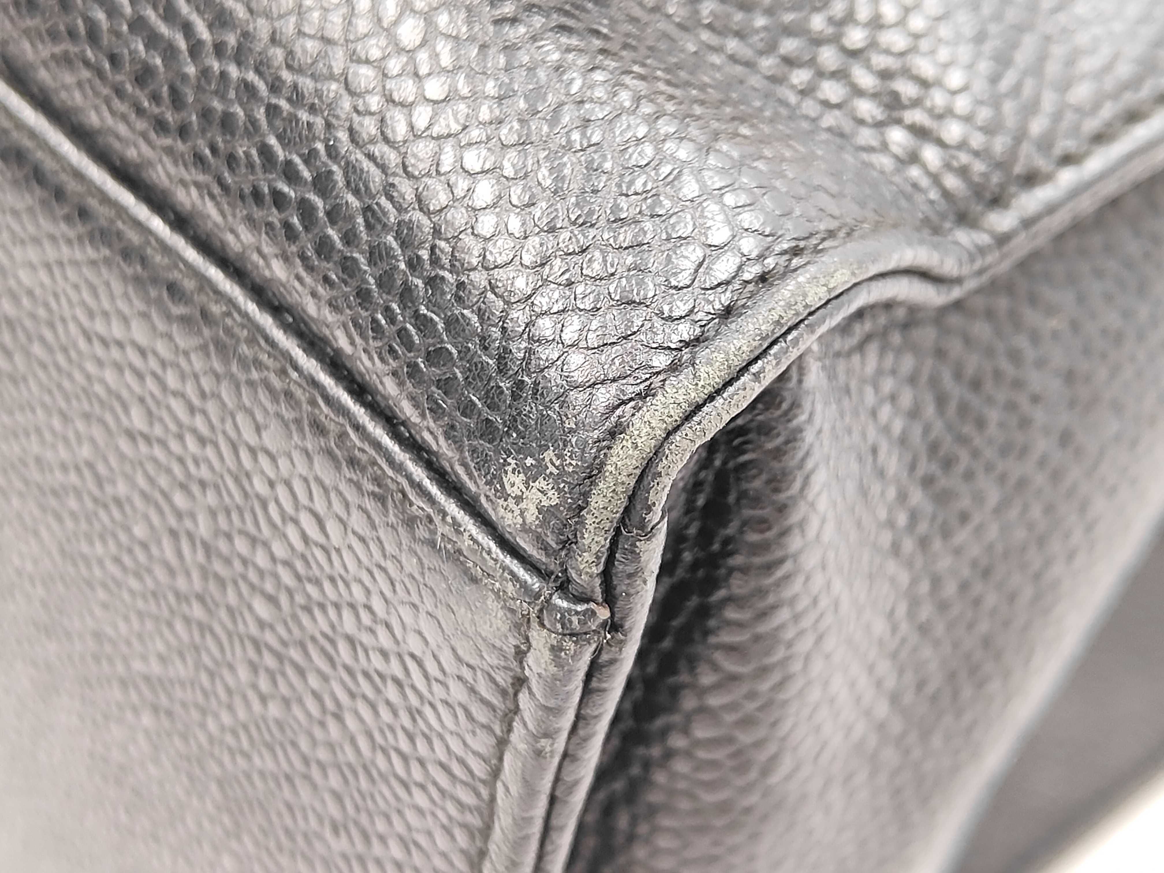 Caviar Skin Coco Mark Tote Bag — view 7