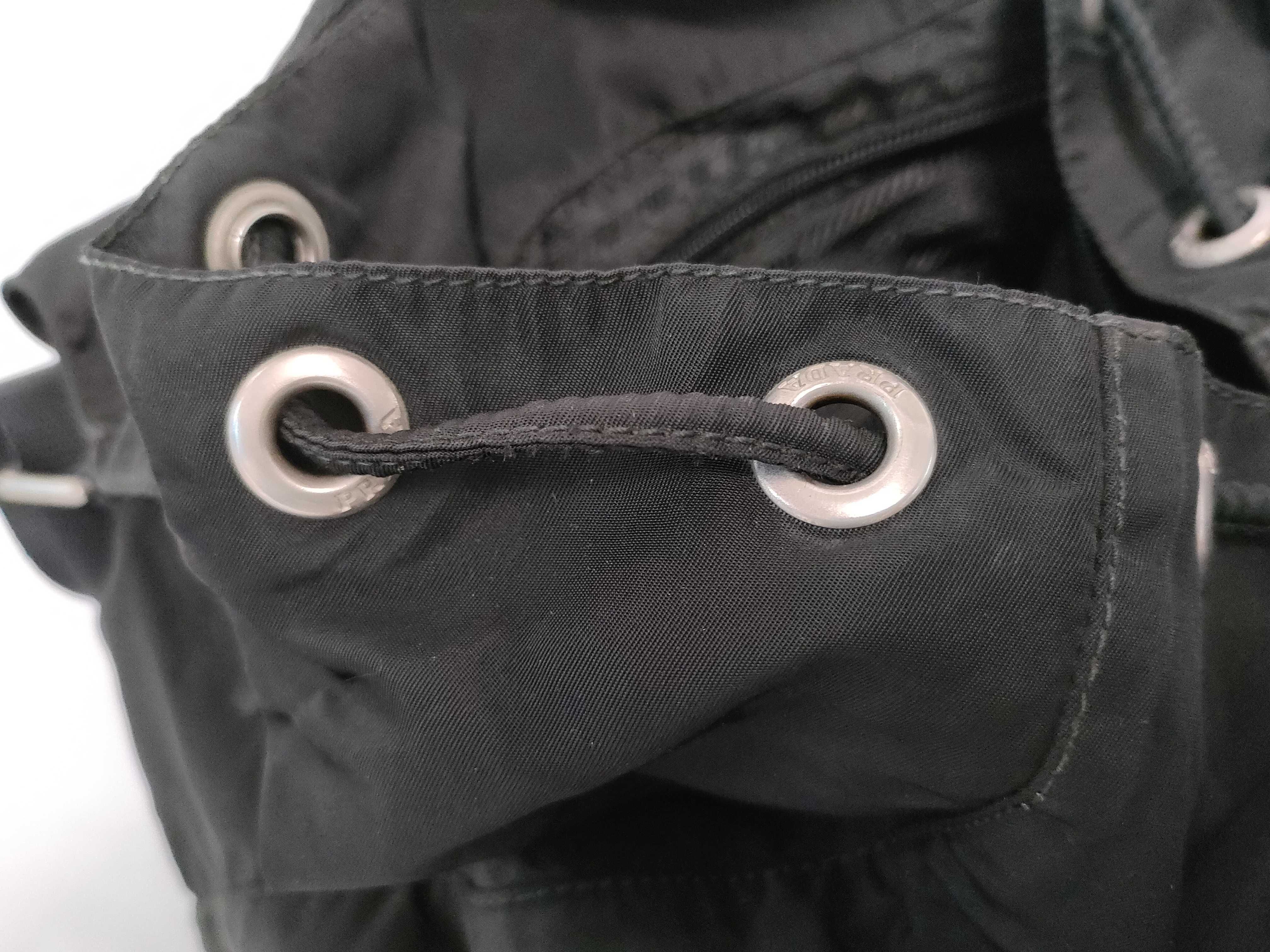 nylon backpack with Prada triangular logo. — view 14
