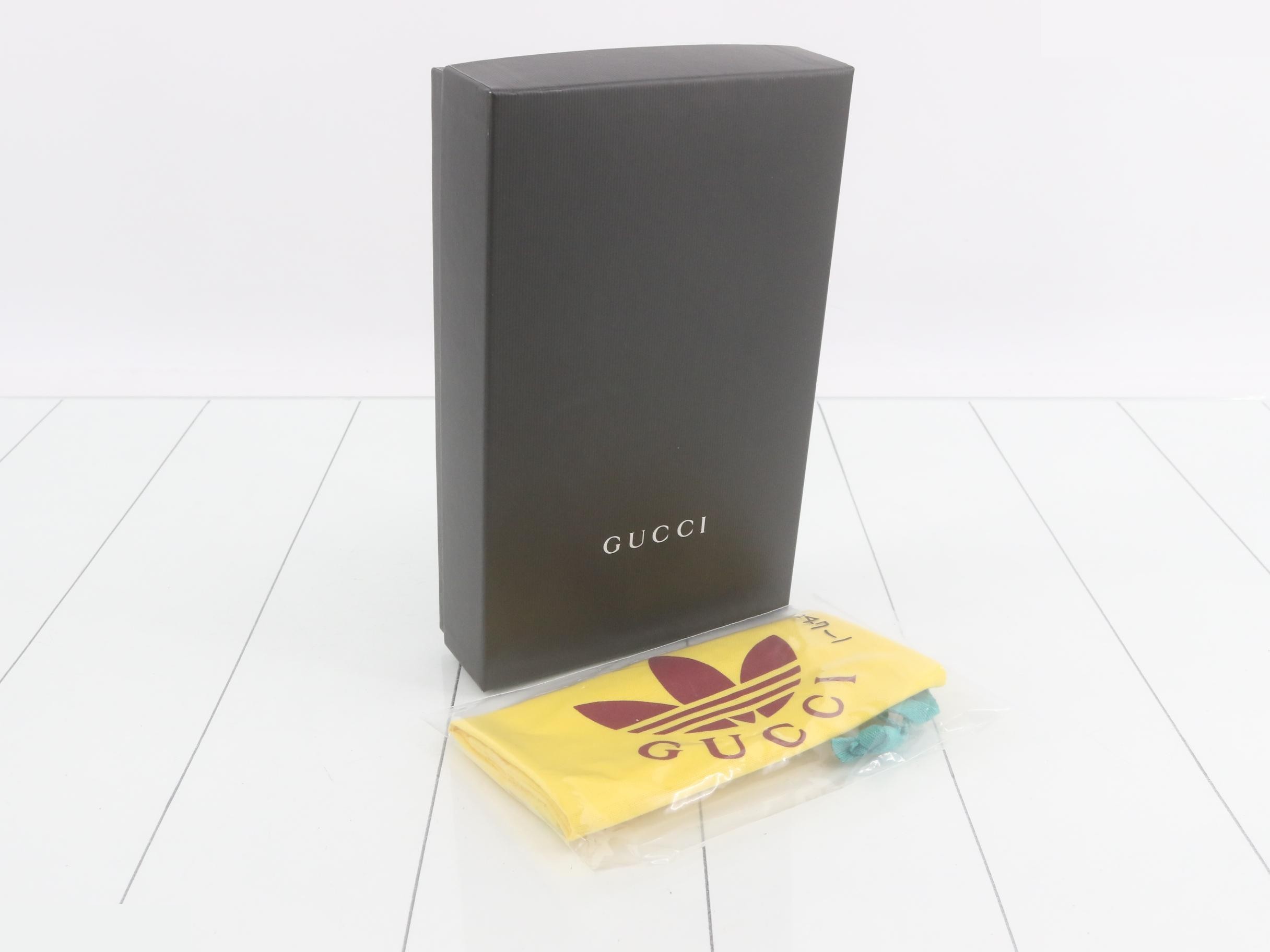Adidas collaboration chain wallet, PVC/leather, red — view 5